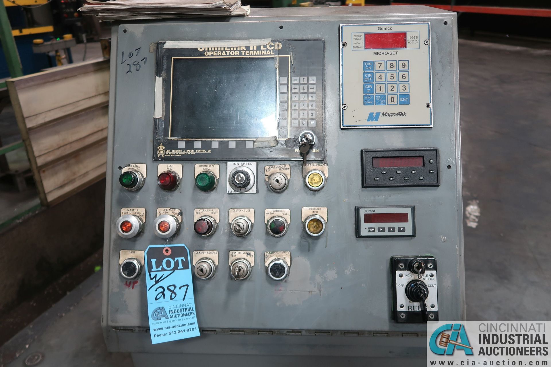 **175 TON BLISS MODEL SG2-175/84X30 GAP FRAME PRESS; S/N K-70939, OMNI LINK II LCD OPERATOR - Image 6 of 13