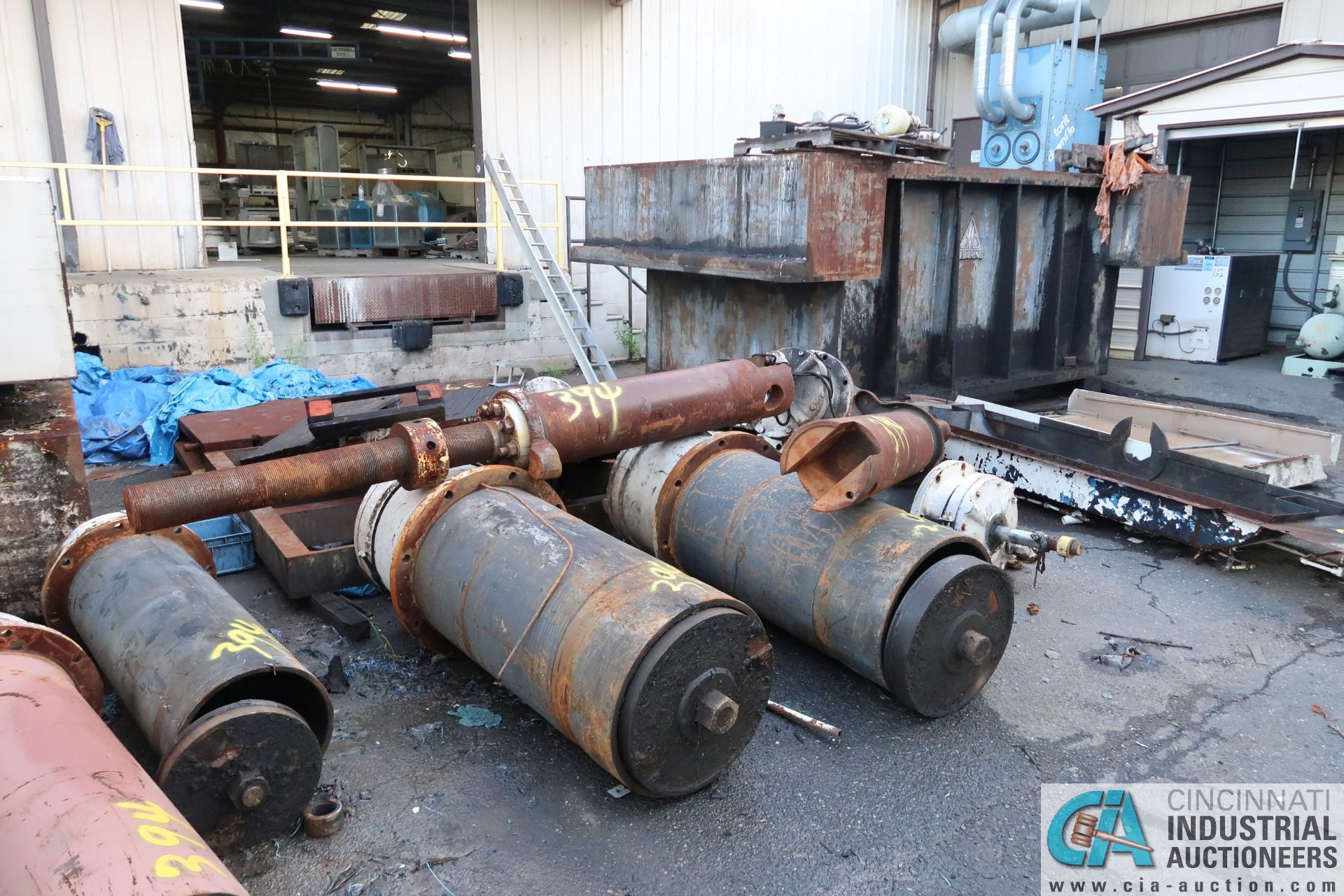 1,500 TON CLEARING SSDC PRESS (DISASSEMBLED) *NOTE: CROWN ASSEMBLY INSIDE & SEE PHOTOS OF BALANCE OF - Image 9 of 12