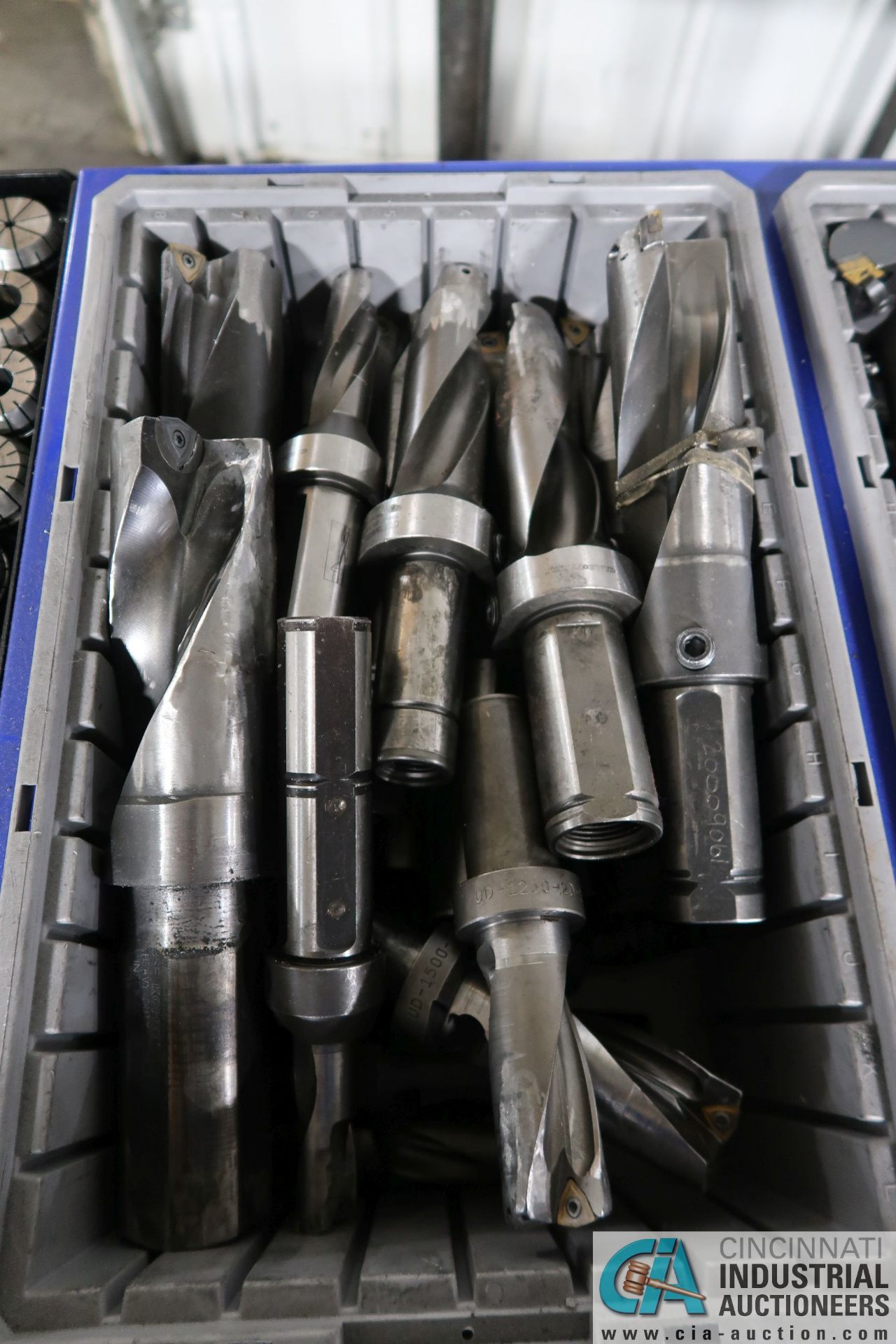 HUOT TOOLING CART AND CONTENTS WITH COLLETS, BORING BARS, AND MISCELLANEOUS TOOLING - Image 3 of 9