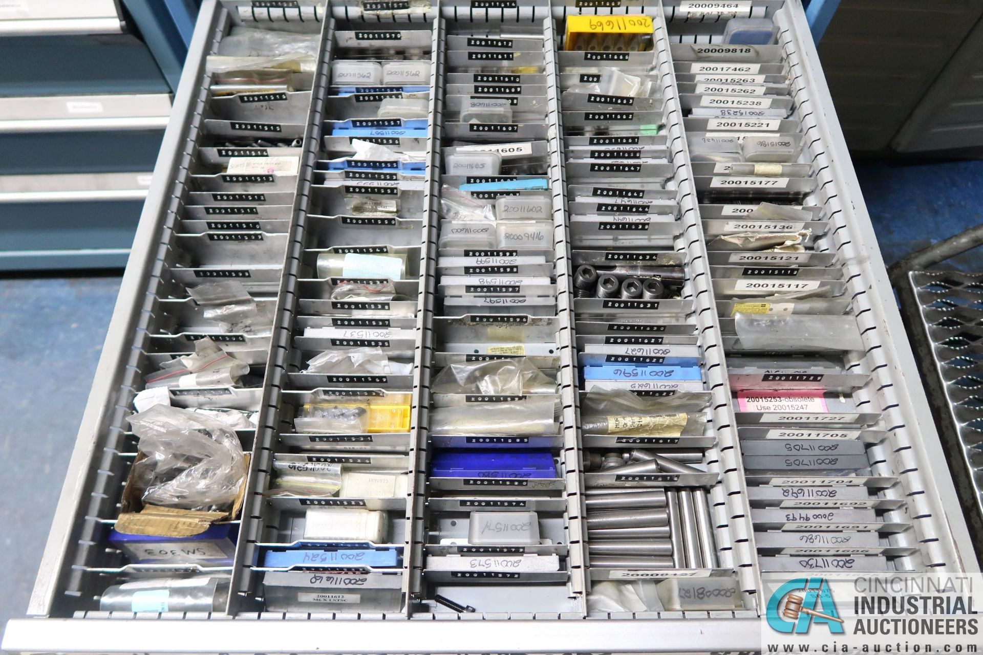 14-DRAWER ROUSSEAU TOOLING CABINET AND CONTENTS WITH CHAMFER TOOLING, HARDWARE PLUGS, AND REPAIR - Image 11 of 13