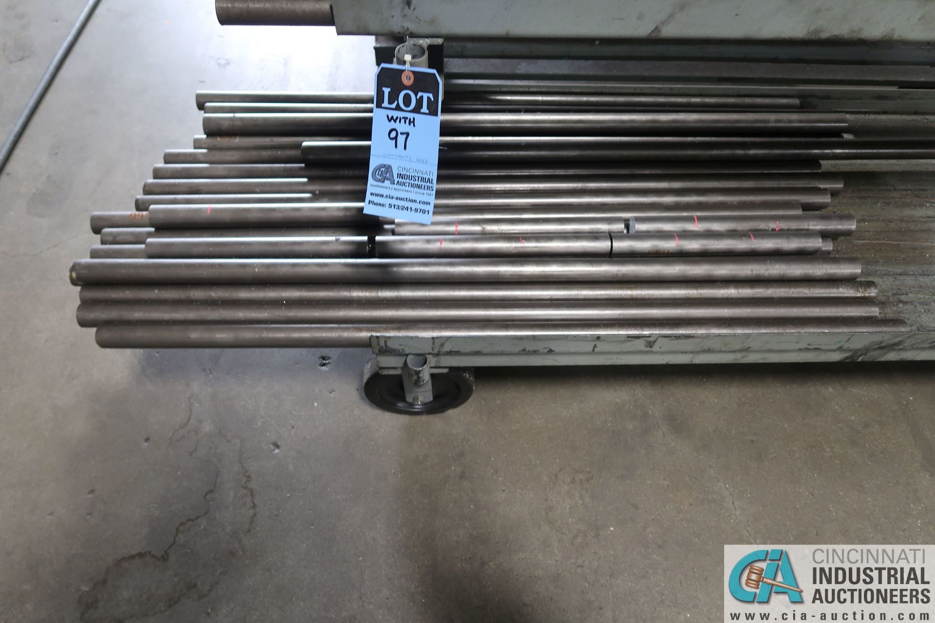 (LOT) MISCELLANEOUS BAR STOCK ON CANTILEVER RACK AND (2) MATERIAL CARTS **NO CARTS OR RACK** - Image 5 of 7