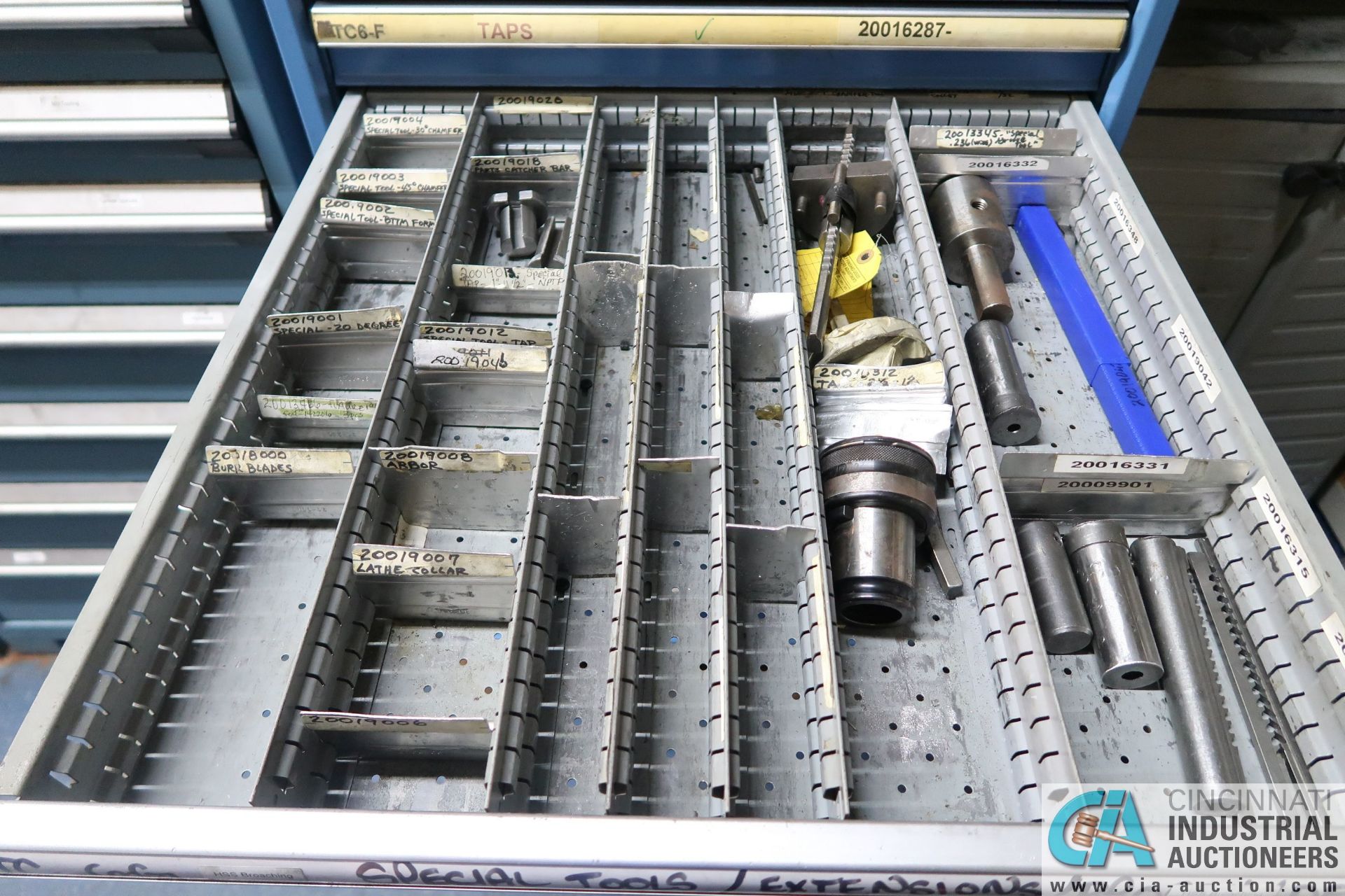 14-DRAWER ROUSSEAU TOOLING CABINET AND CONTENTS WITH CHAMFER TOOLING, HARDWARE PLUGS, AND REPAIR - Image 7 of 13