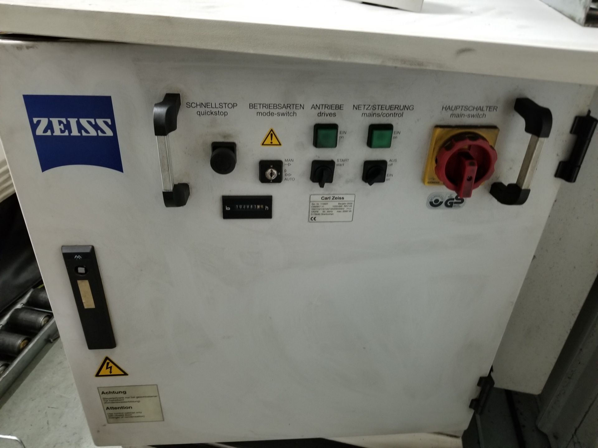 **Zeiss CenterMax CMM – NO PROBE HEAD, New 2002 See calibration sheet**COLUMBIA CITY, IN LOCATION** - Image 6 of 10