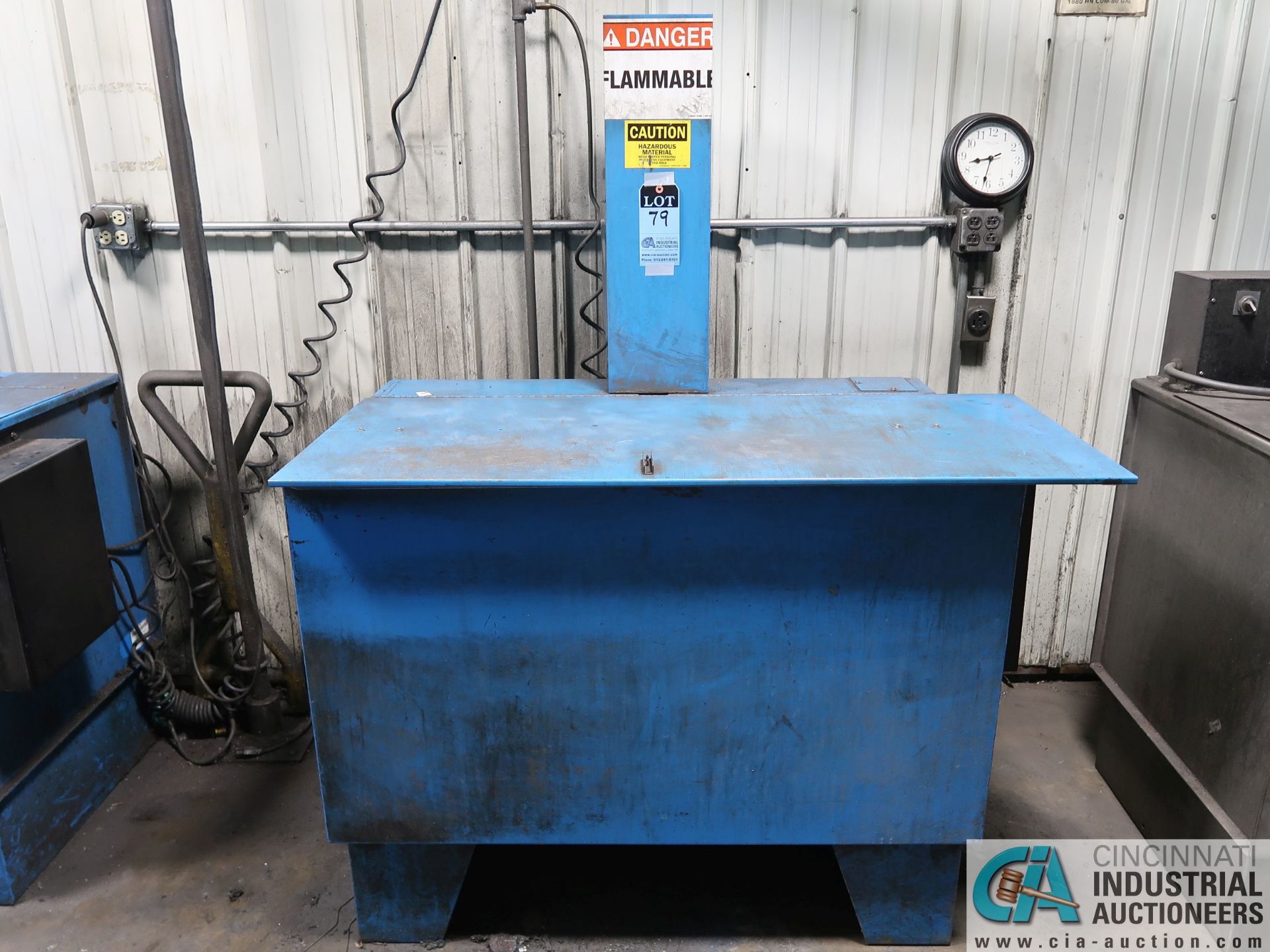 80 GALLON CRYSTAL KLEEN STEEL SOLVENT AGITATING LIFT PARTS WASHER