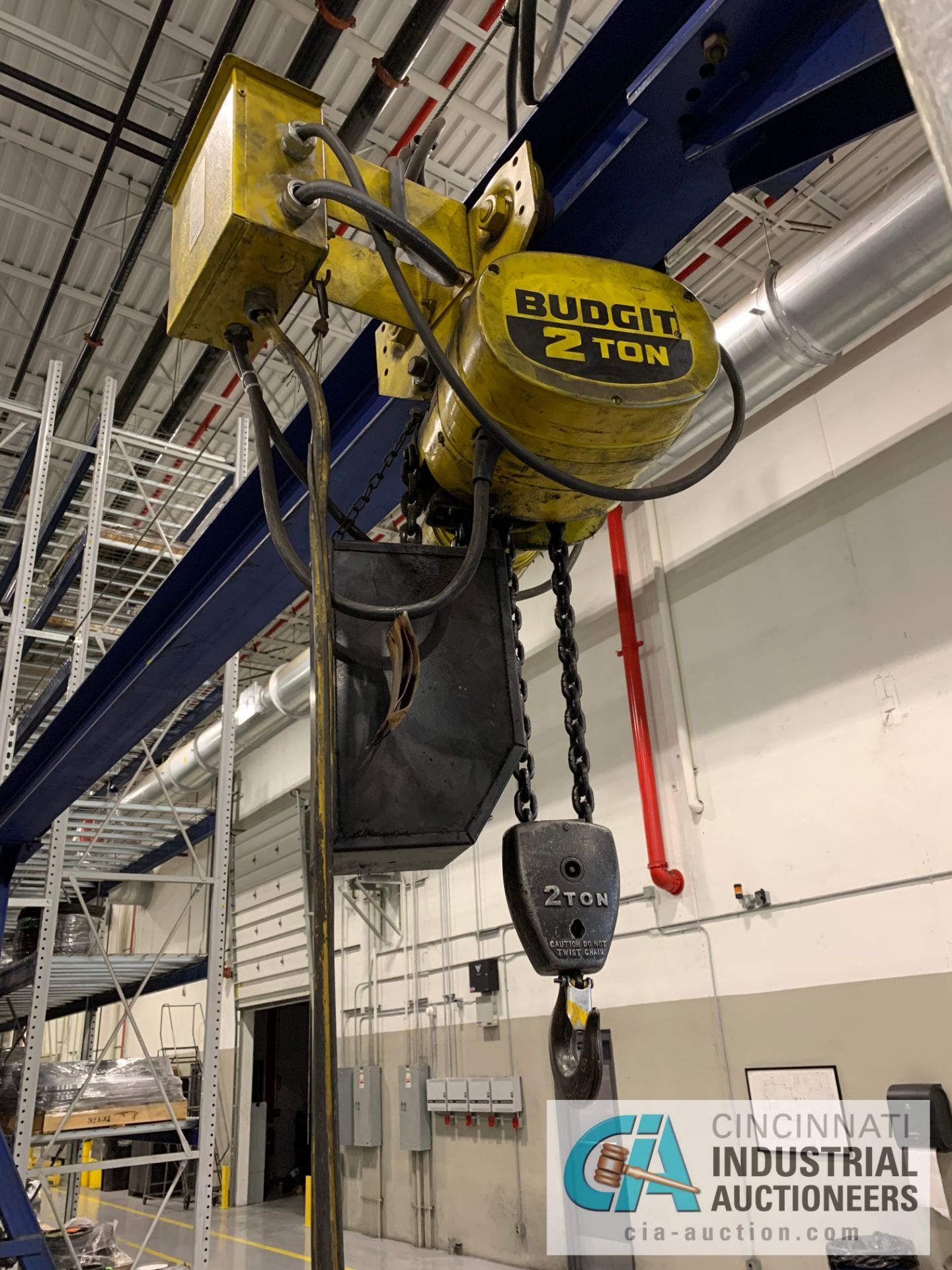 2 TON GANTRY CRANE WITH 2 TON BUDGIT ELECTRIC CHAIN HOIST **RIGGING FEE DUE TO SHOEMAKER $500.00** - Image 3 of 4