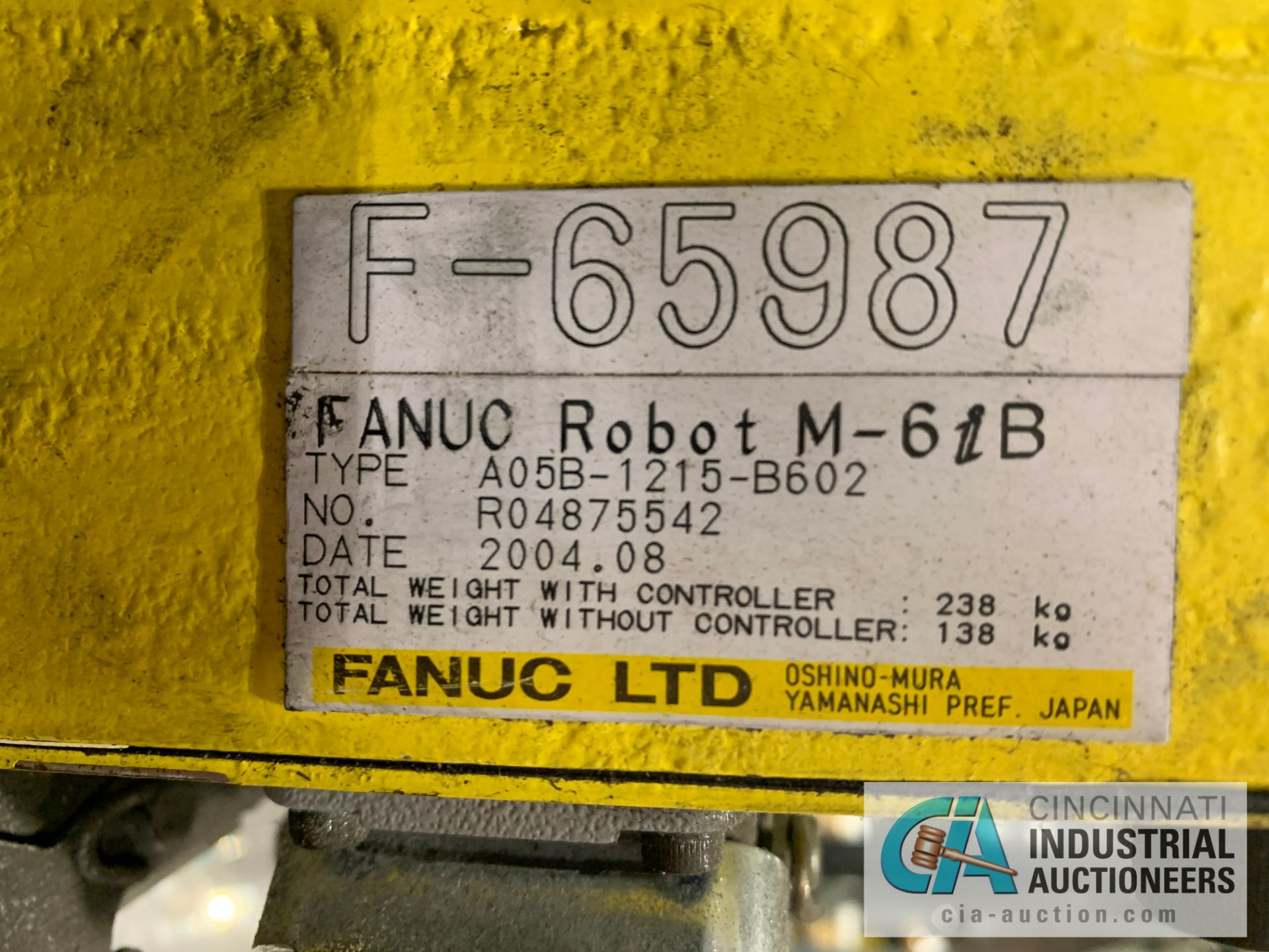 FANUC M6-IB ROBOT; S/N A05B-1215-B602 (2004) WITH FANUC R-J3IB CONTROLLER; S/N E04800069 **RIGGING - Image 13 of 14