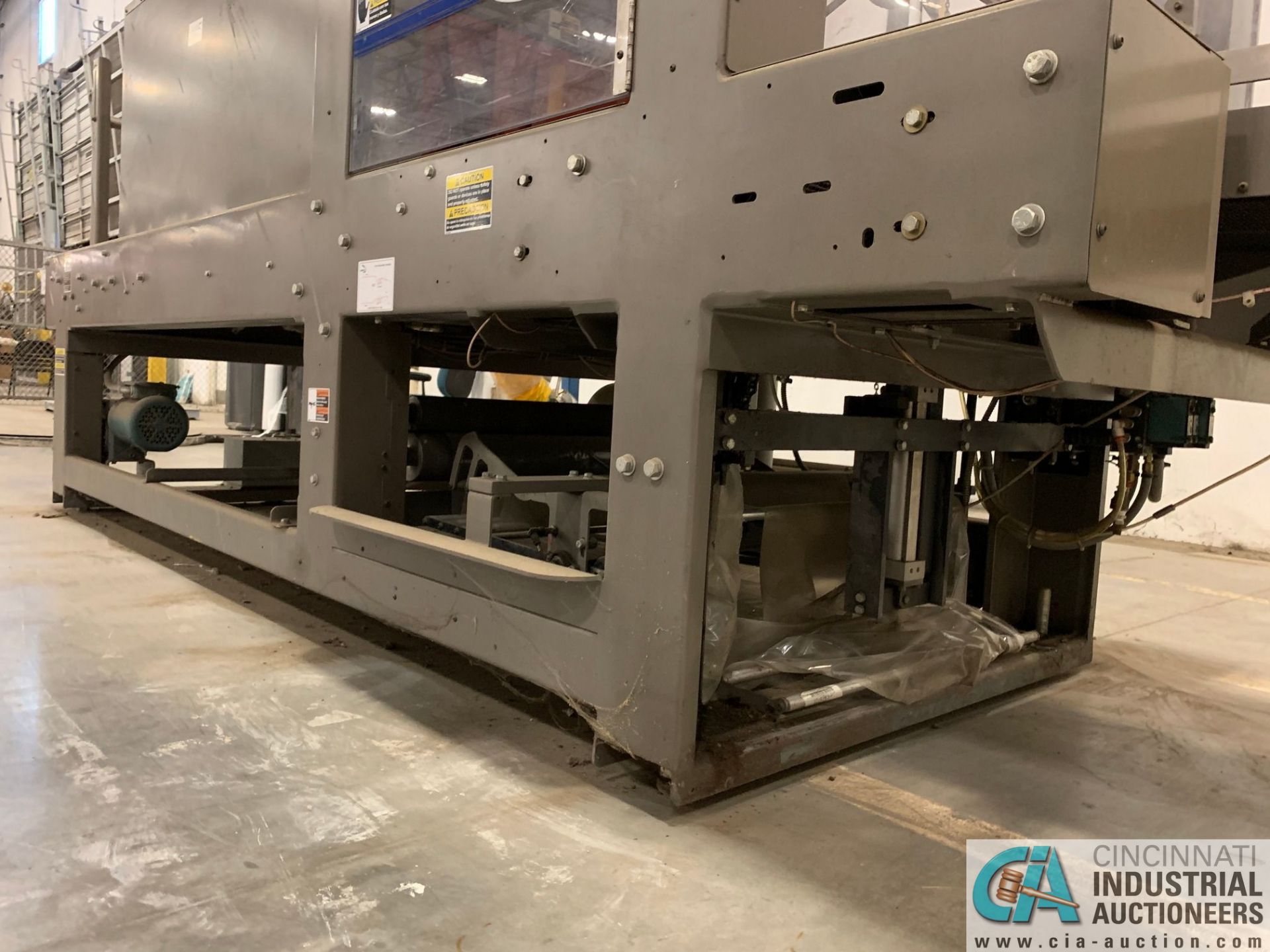 ARPAC MODEL 25TW-28 SHRINK WRAPPER / HEAT TUNNEL; S/N 11489, HEIGHT RANGE: 4" - 12", LENGTH (FLOW - Image 14 of 19