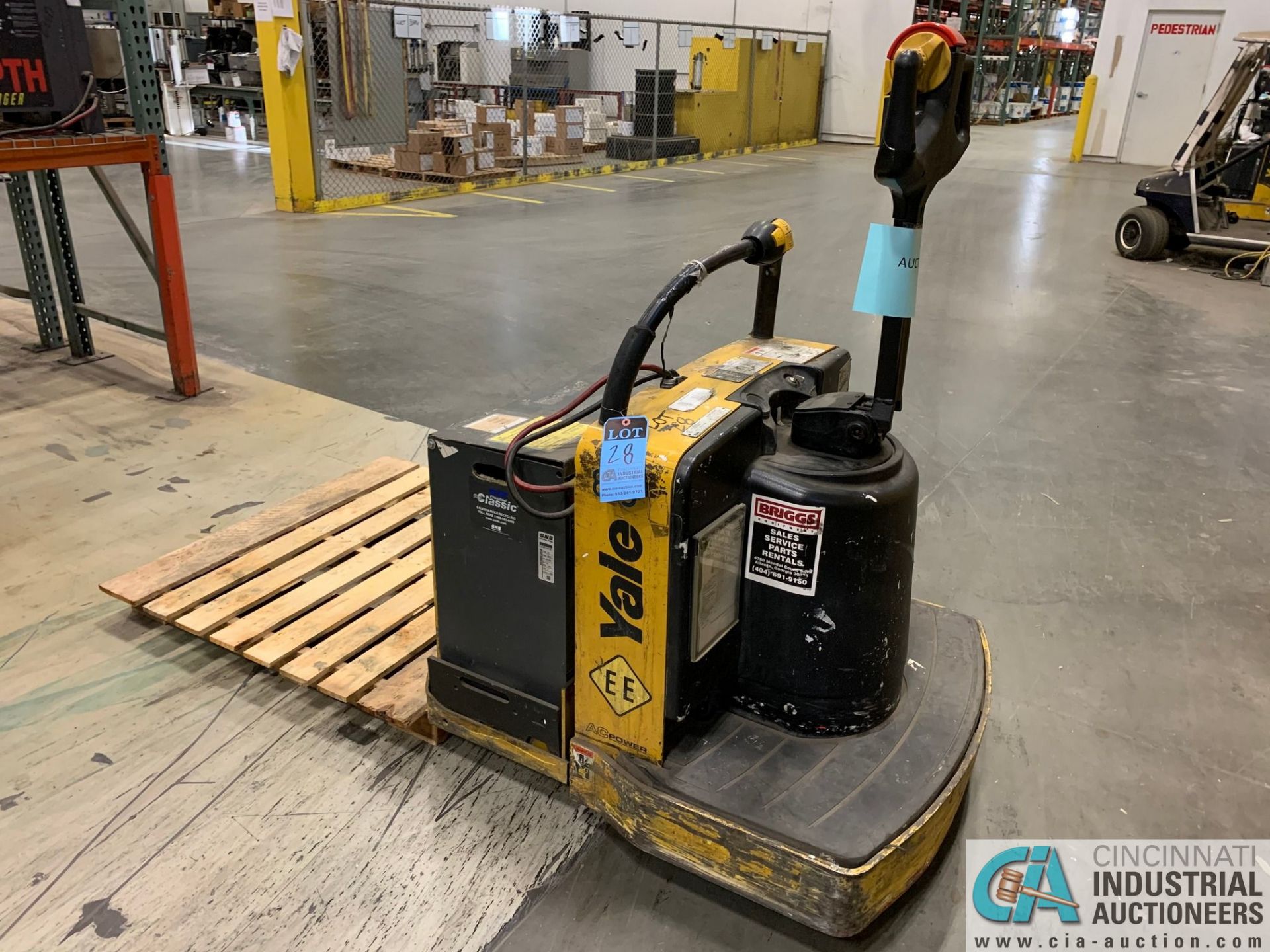 8,000 LB. YALE MODEL MPE080LFN24T2742 ELECTRIC PALLET TRUCK; S/N B890N01815E, 42" FORKS, W/ 24- - Image 2 of 6