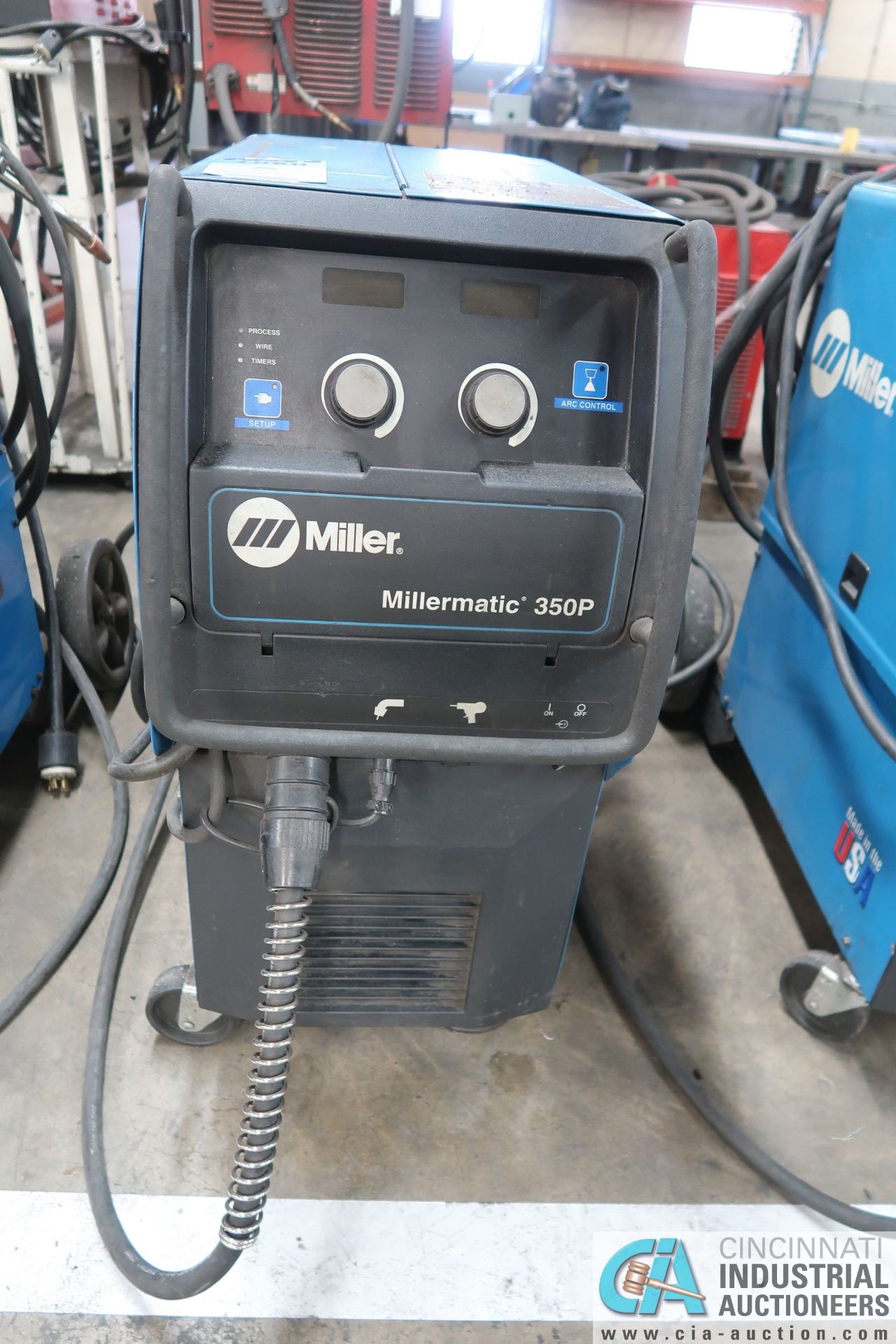 350 AMP MILLER MILLERMATIC 350P WELDER; S/N MB280589N