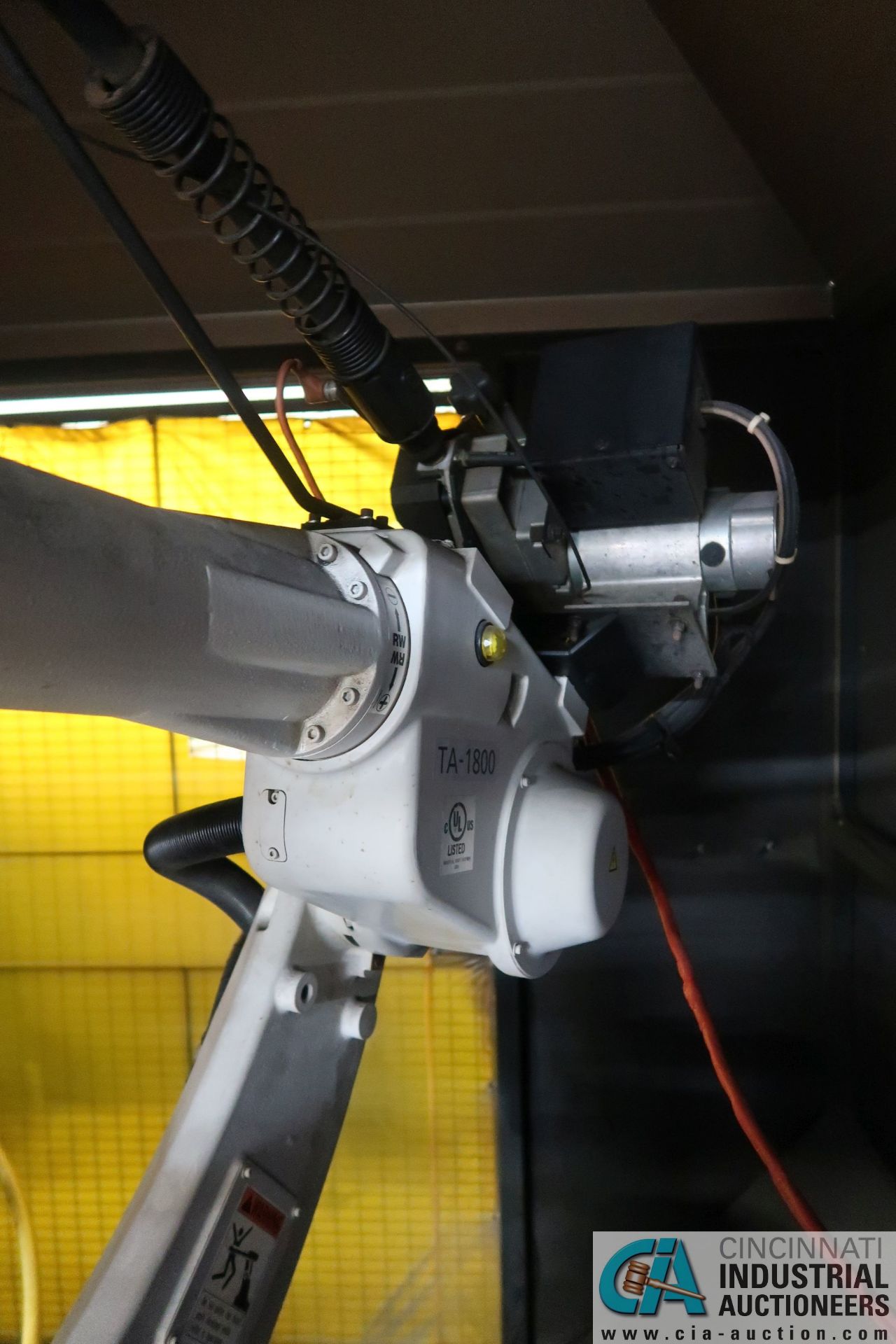 PREFORM ARC ROBOTIC WELDING CELL W/ PANASONIC MODEL YA-1 SIX-AXIS ROBOTIC WELDER; PANASONIC MODEL - Image 7 of 22