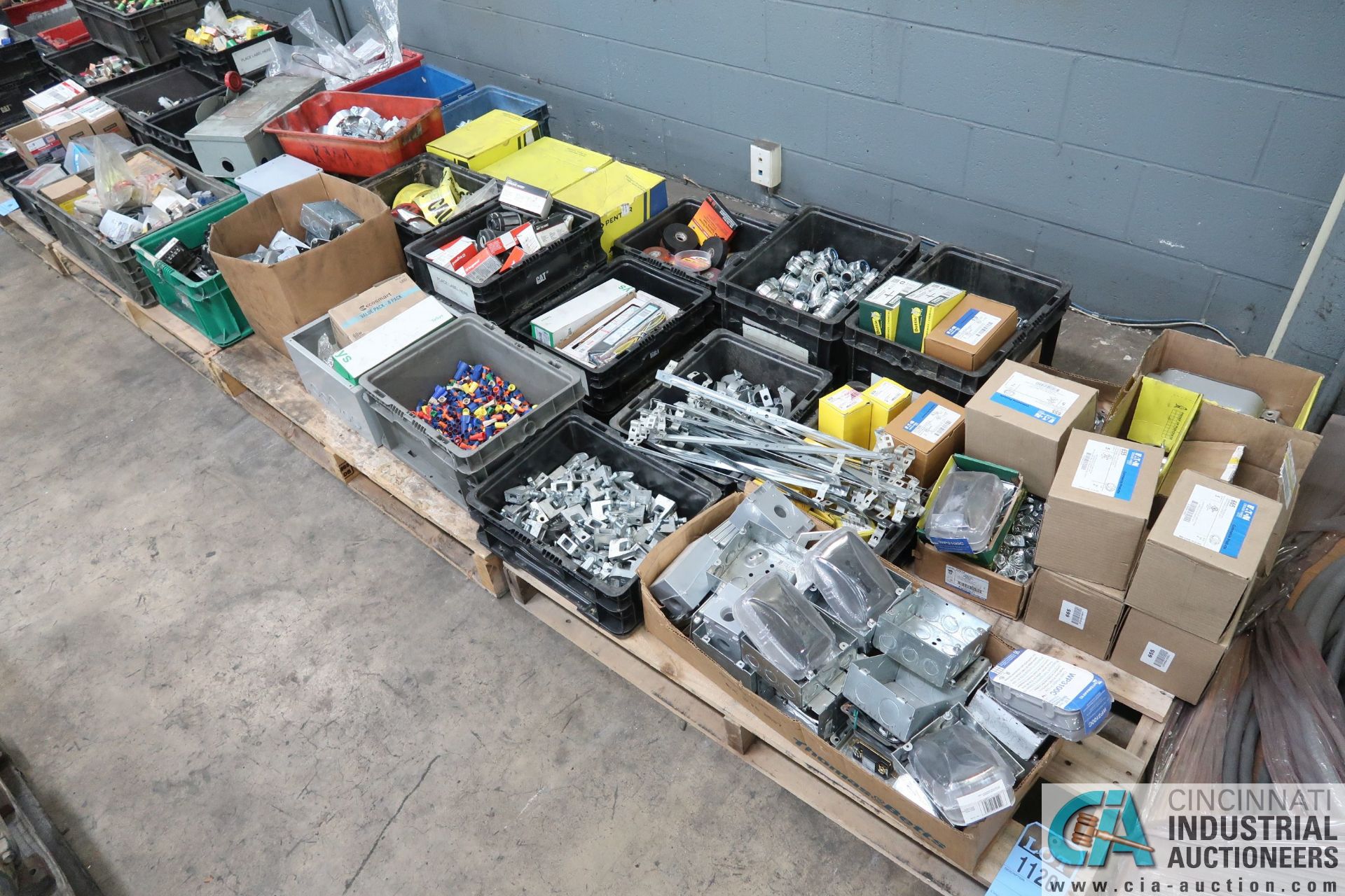 SKIDS ELECTRICAL HARDWARE, CONTACTS, PLUGS