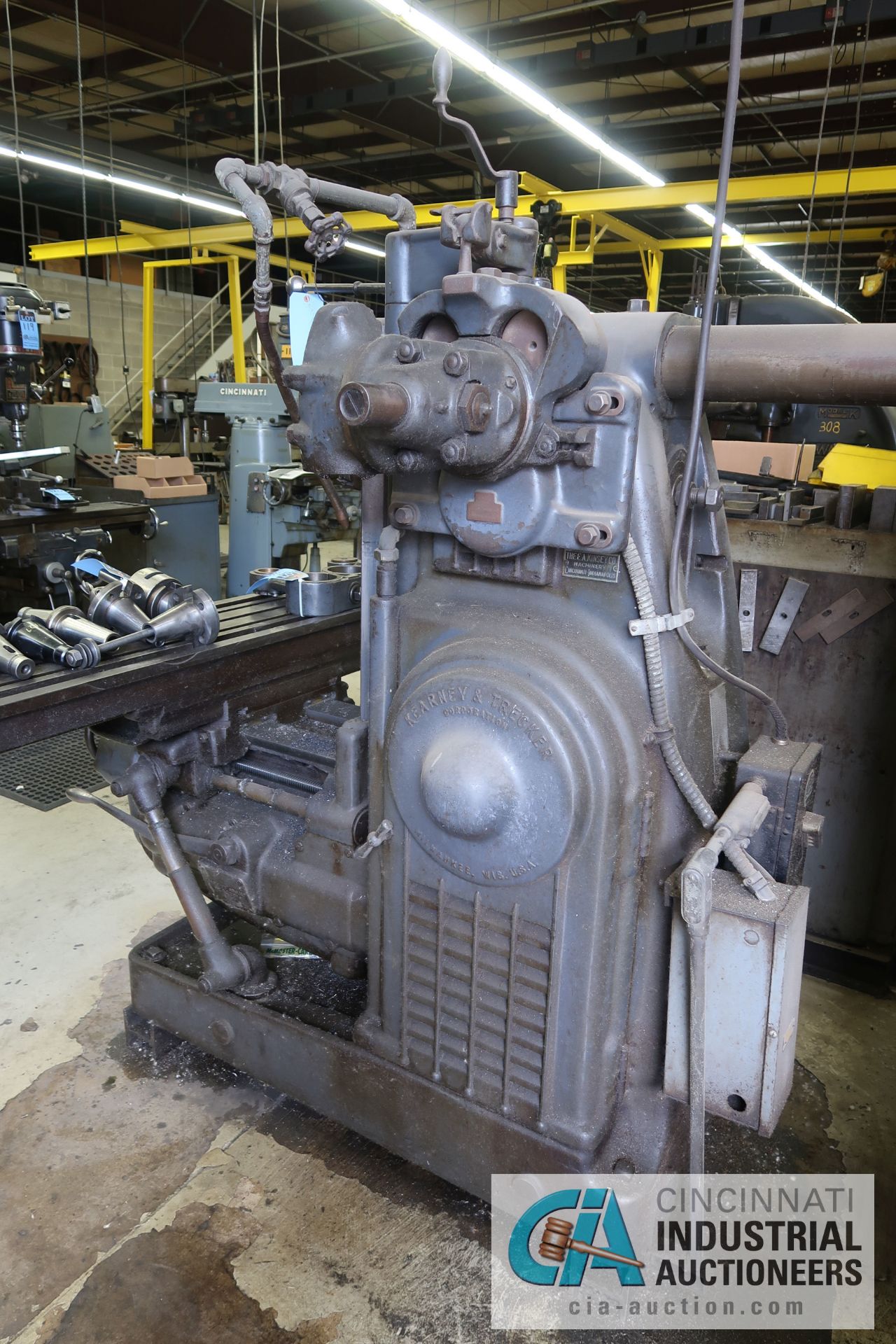 MILWAUKEE MODEL H HORIZONTAL MILLING MACHINE; S/N 57-3267, WITH VERTICAL HEAD AND (2) K&T 57-3267 - Image 2 of 8