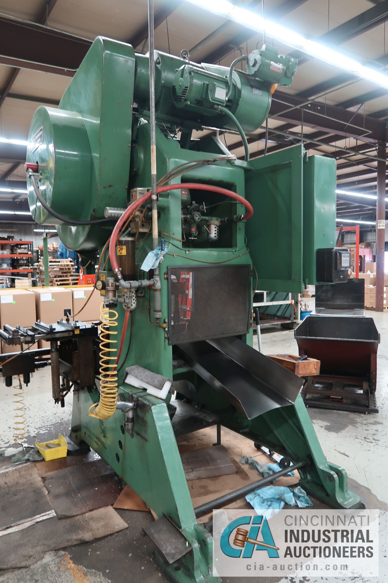 60 TON L&J MODEL W-60 FLYWHEEL TYPE OBI PRESS; S/N 50D271A, 5" STROKE, 3" ADJUST, 13-5/8" SHUT - Image 8 of 8