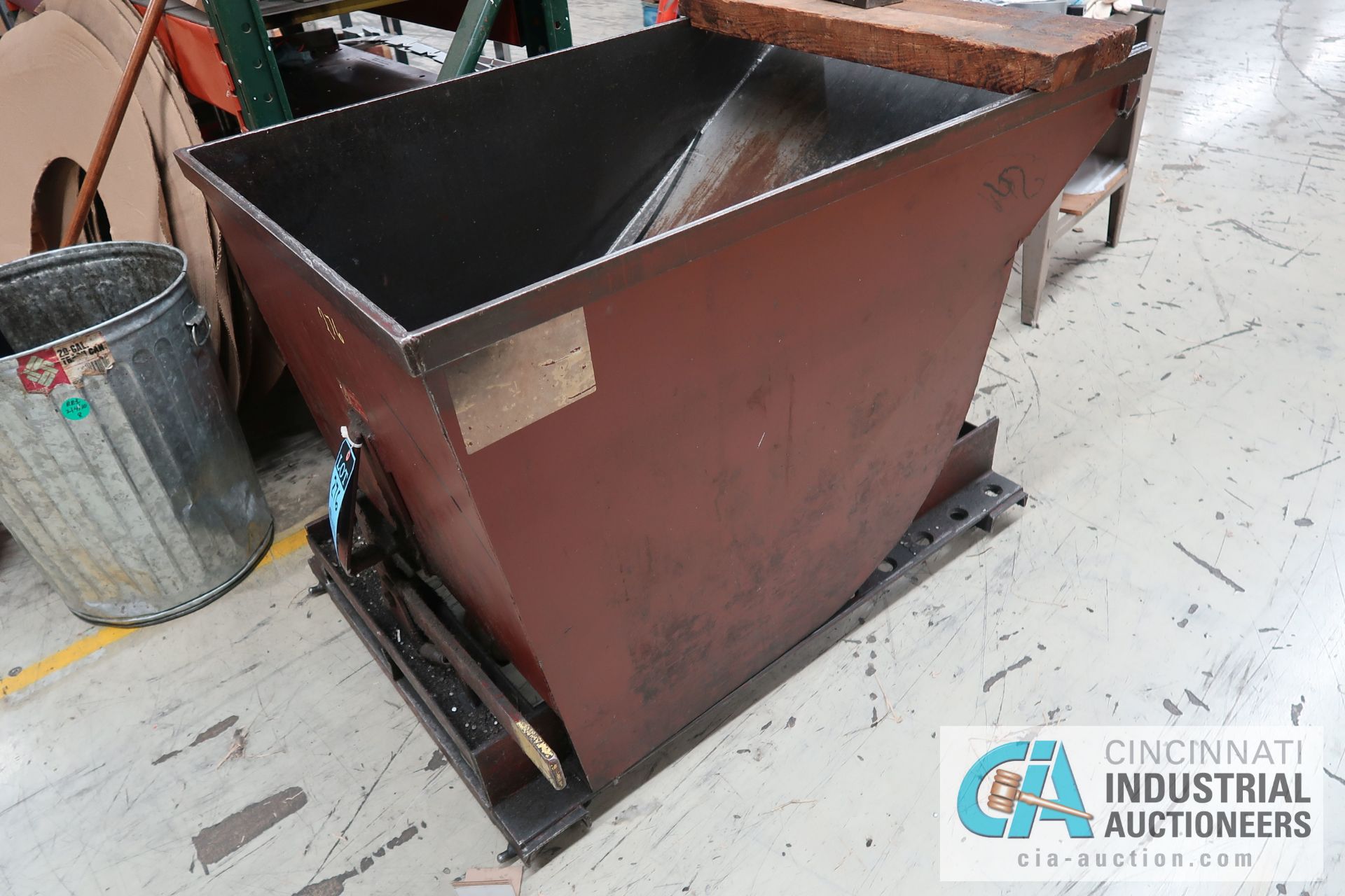 GALBREATH SELF DUMPING HOPPER