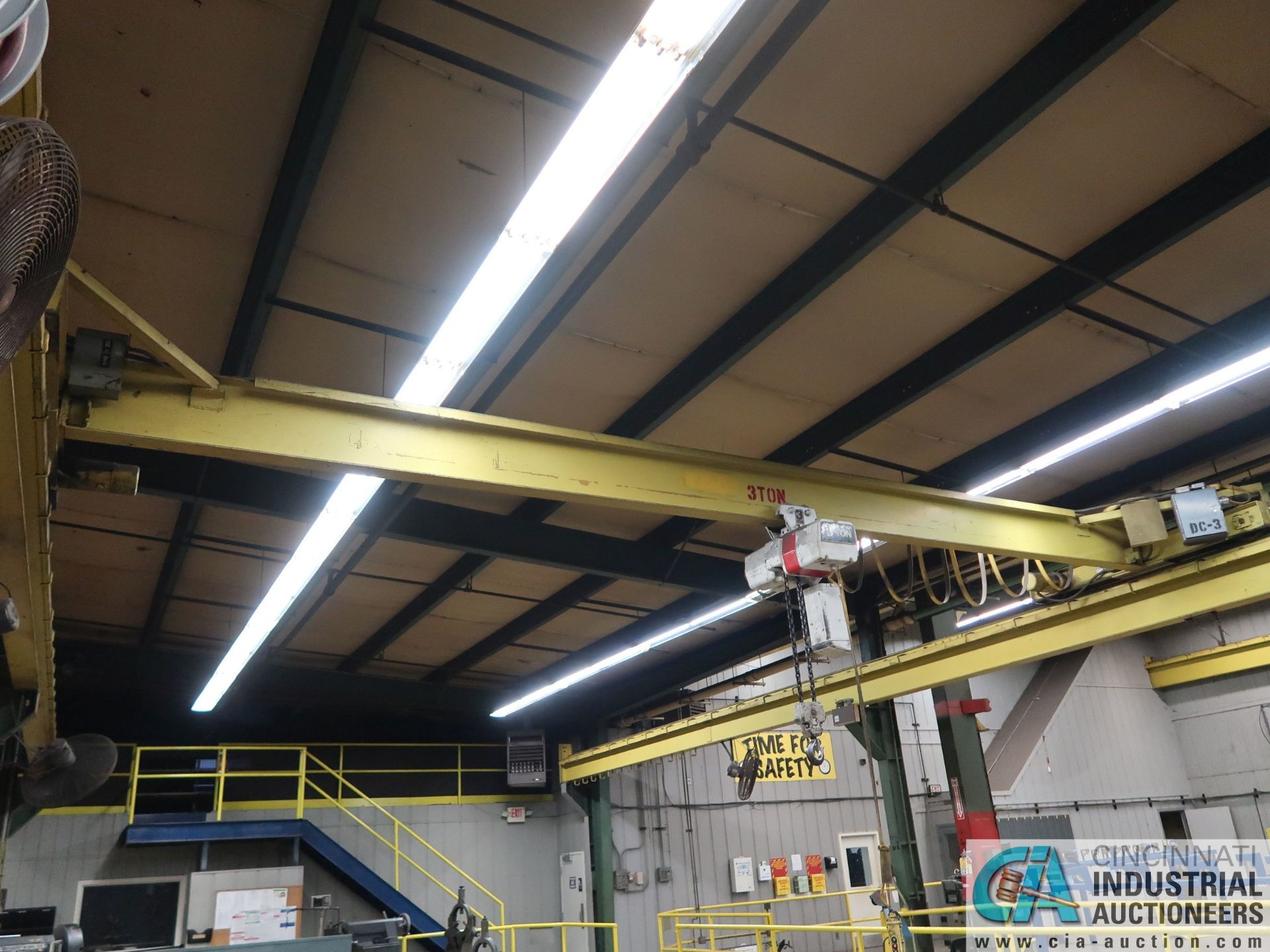 3 TON X 28' (APPROX.) SINGLE GIRDER TOP RUNNING OVERHEAD BRIDGE CRANE, 3 TON COFFING CHAIN HOIST, - Image 3 of 5