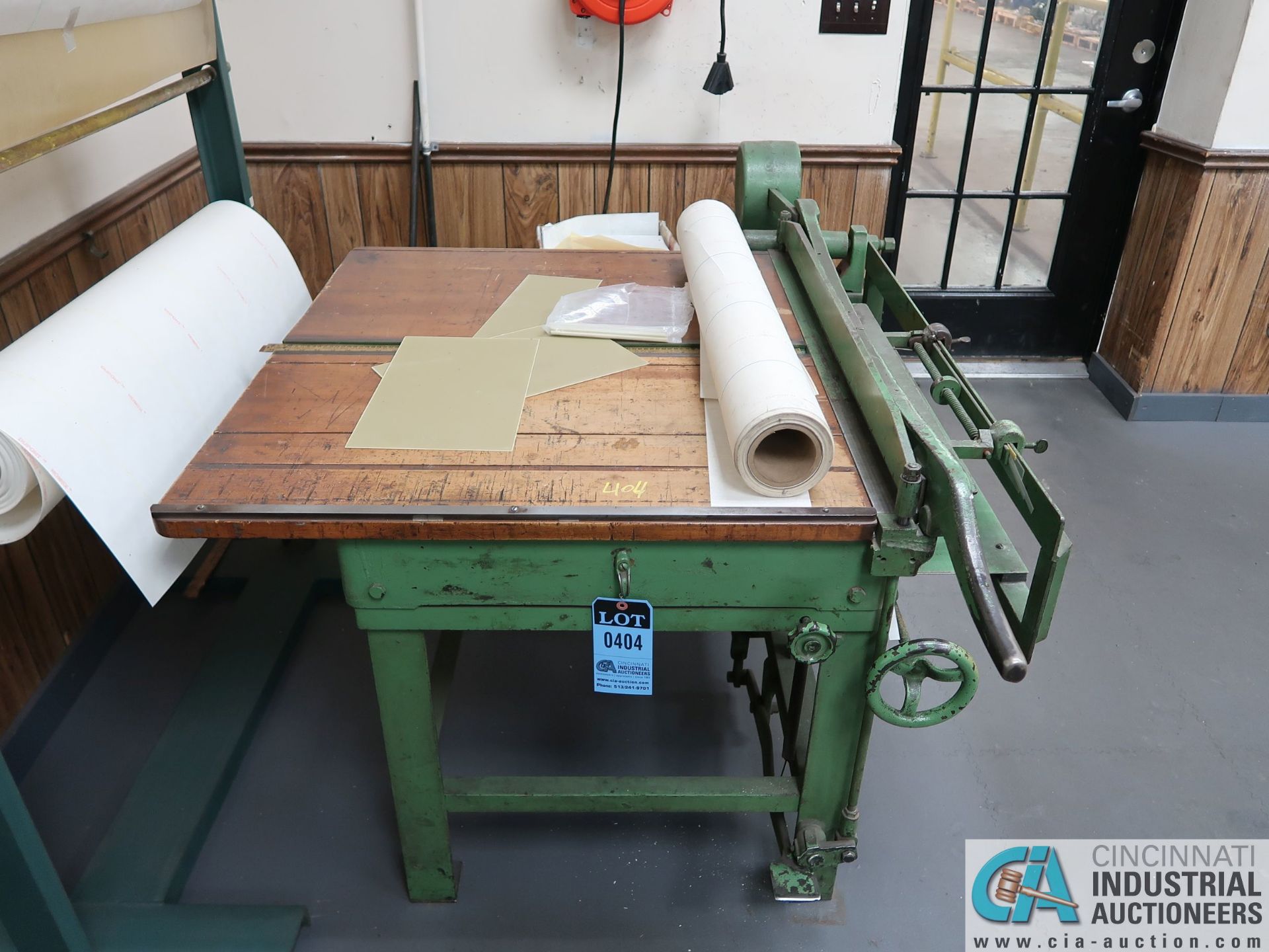 36" MANUAL PAPER CUTTER WITH RACK - Image 2 of 3