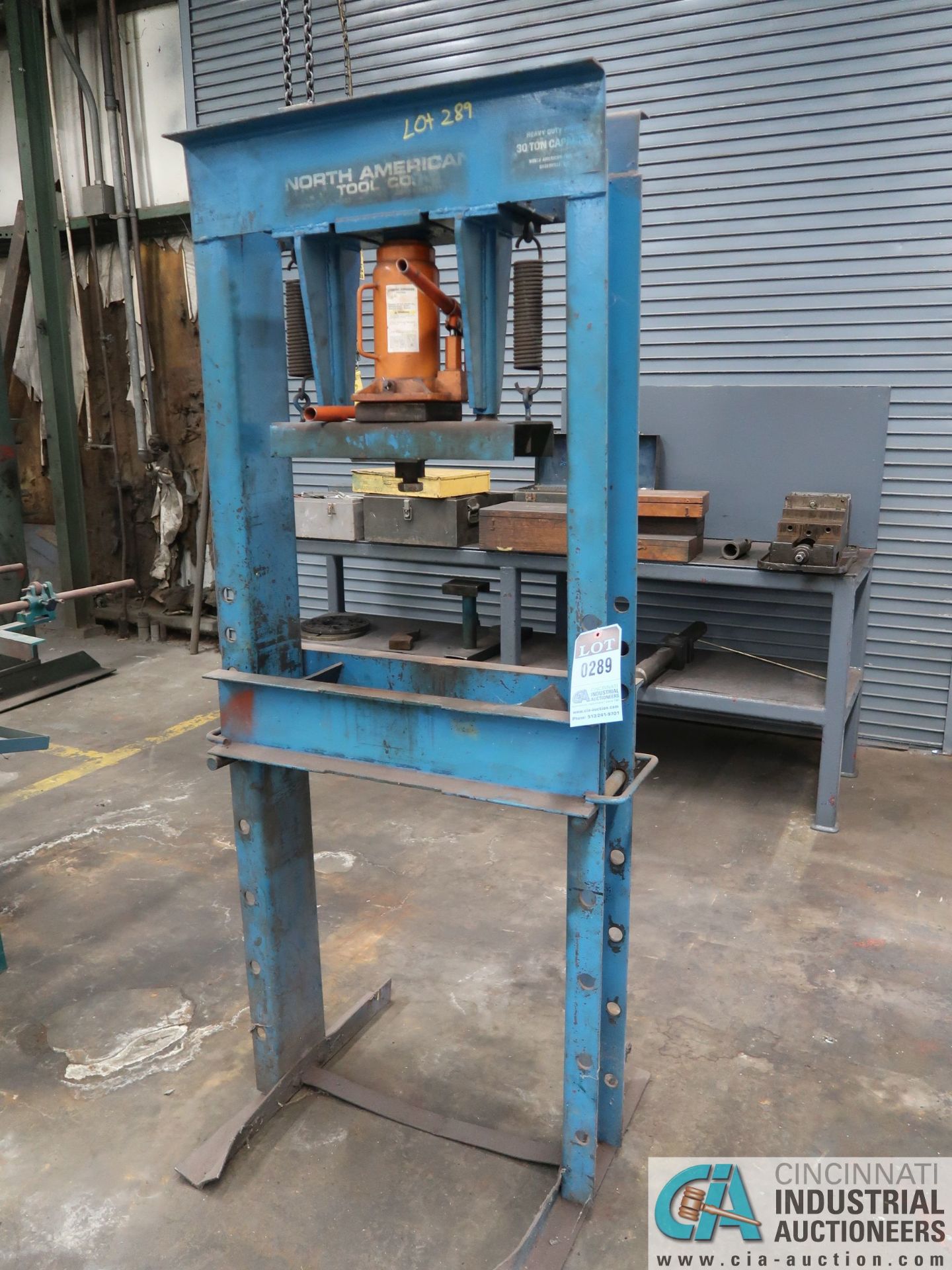 30 TON NORTH AMERICAN TOOL H-FRAME HYDRUALIC PRESS