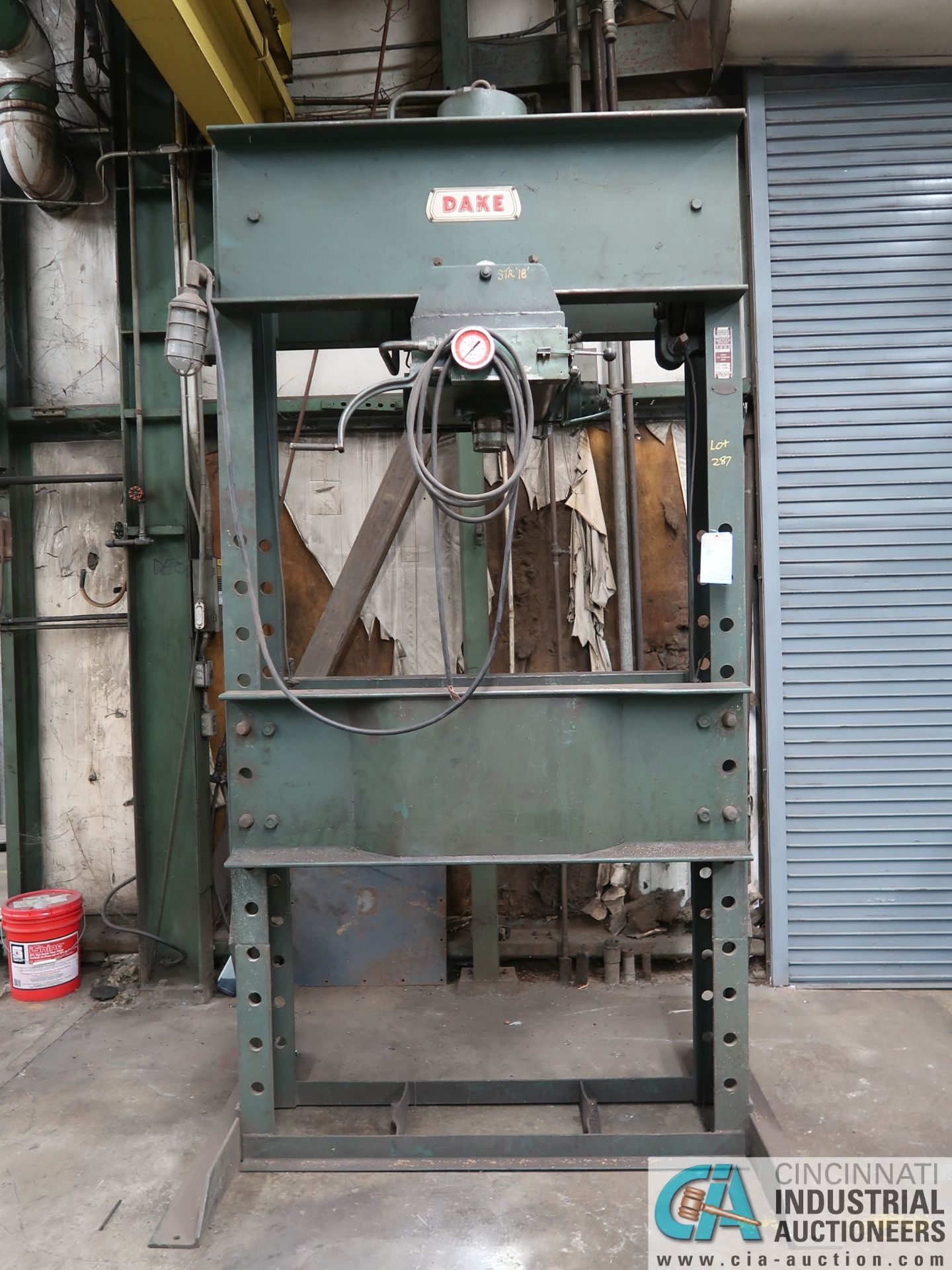 150 TON DAKE MODEL 5-150 H-FRAME HYDRAULIC PRESS; S/N 176900 - Image 2 of 7