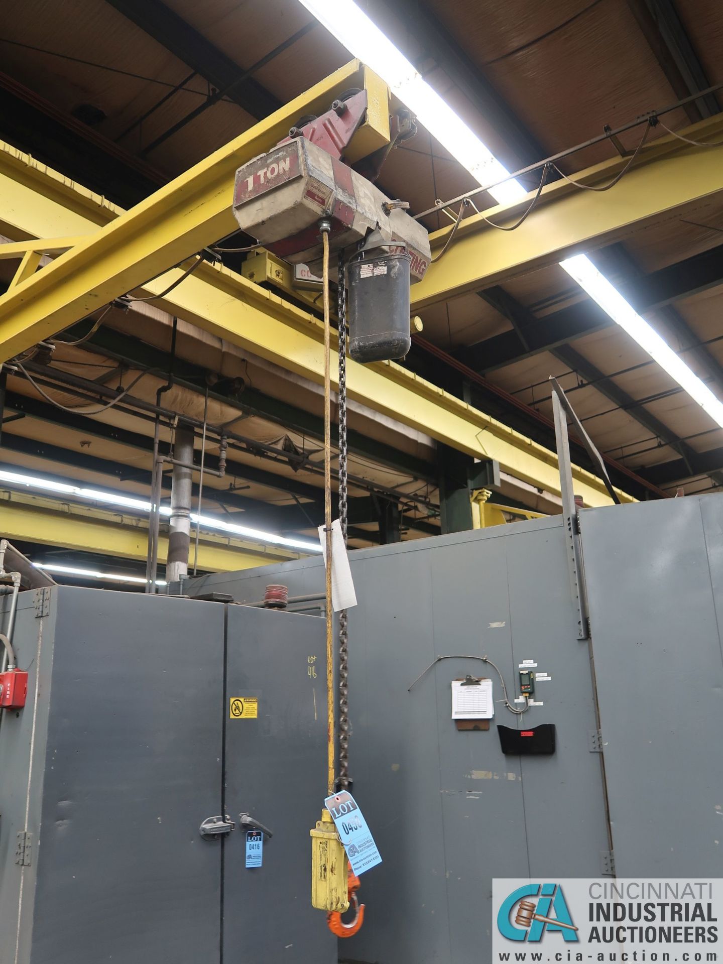 1 TON X 12' ARM POLE MOUNTED JIB CRANE WITH 1 TON COFFING CHAIN HOIST, PENDANT - Image 2 of 3