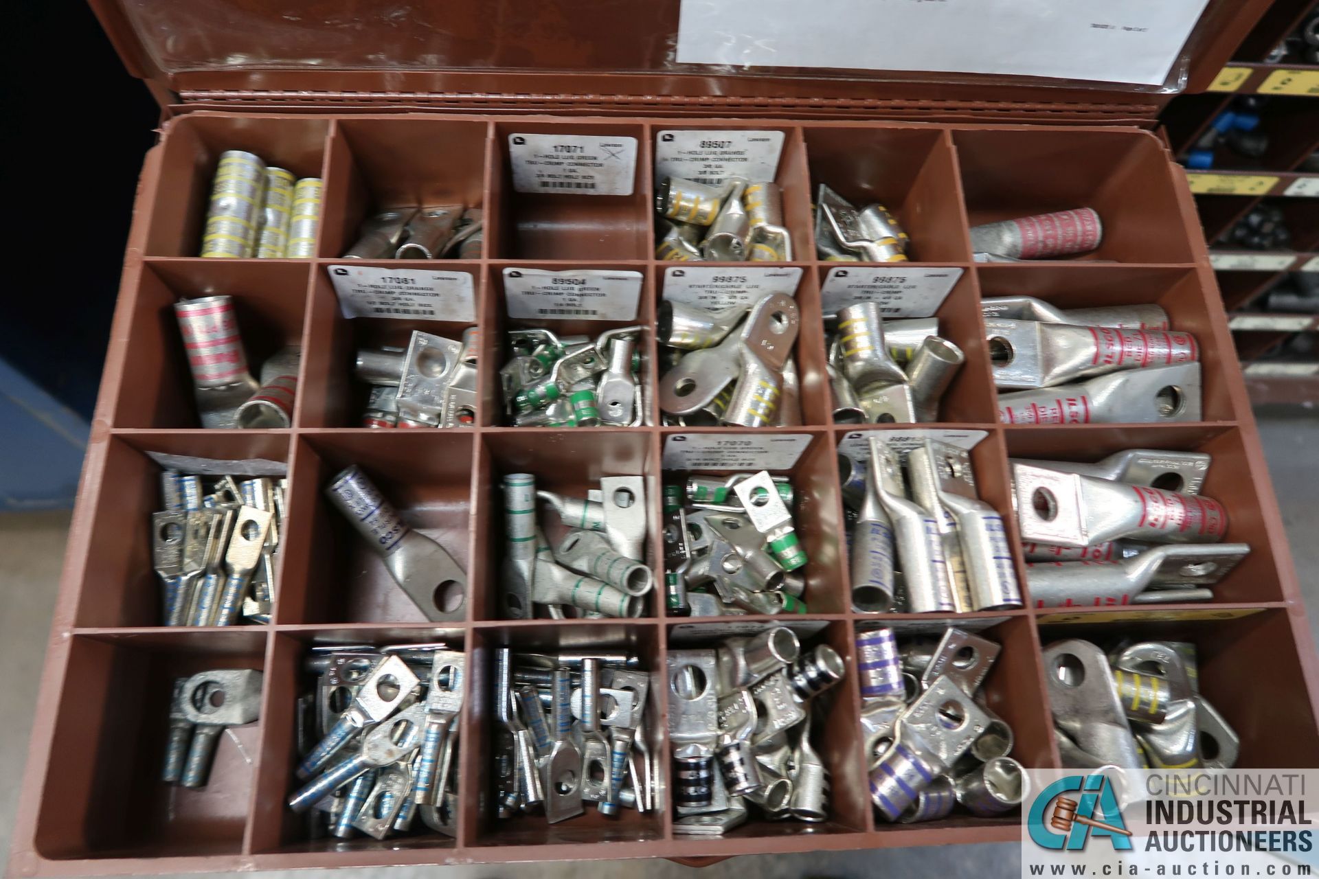 16-DRAWER HARDWARE CABINET WITH MISCELLANEOUS HARDWARE - Image 10 of 15