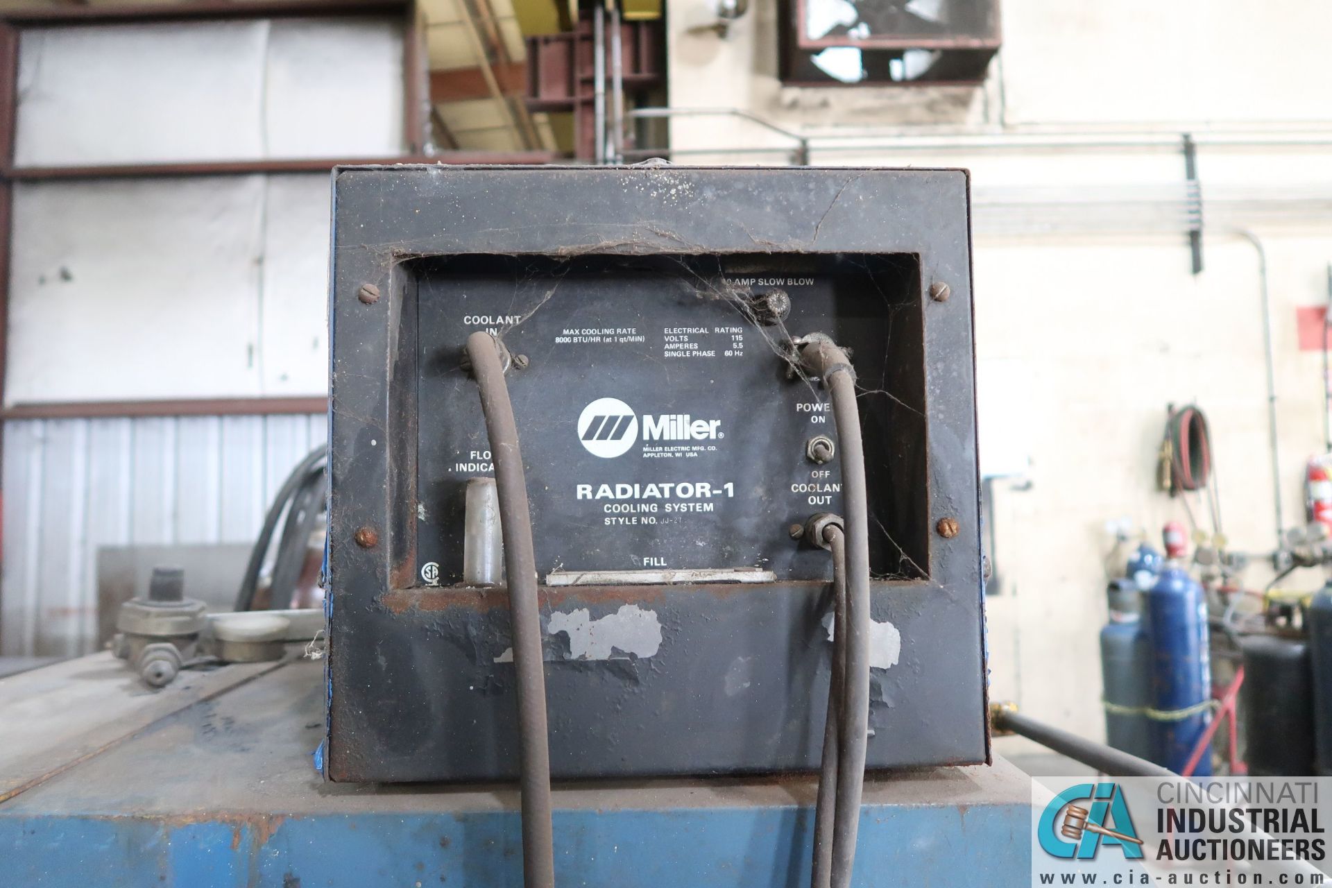 330 AMP MILLER 330A/BP WELDER; S/N JB559386, WITH MILLER RADIATOR 1 COOLING SYSTEM - Image 5 of 5