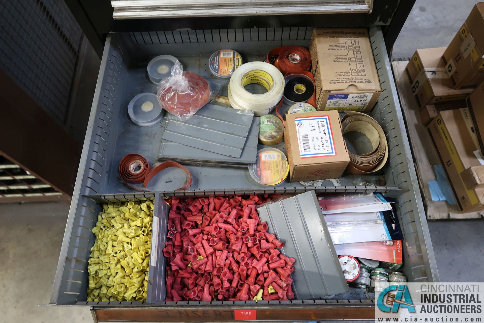 8-DRAWER HARDWARE CABINET WITH CONTENTS - Image 4 of 9