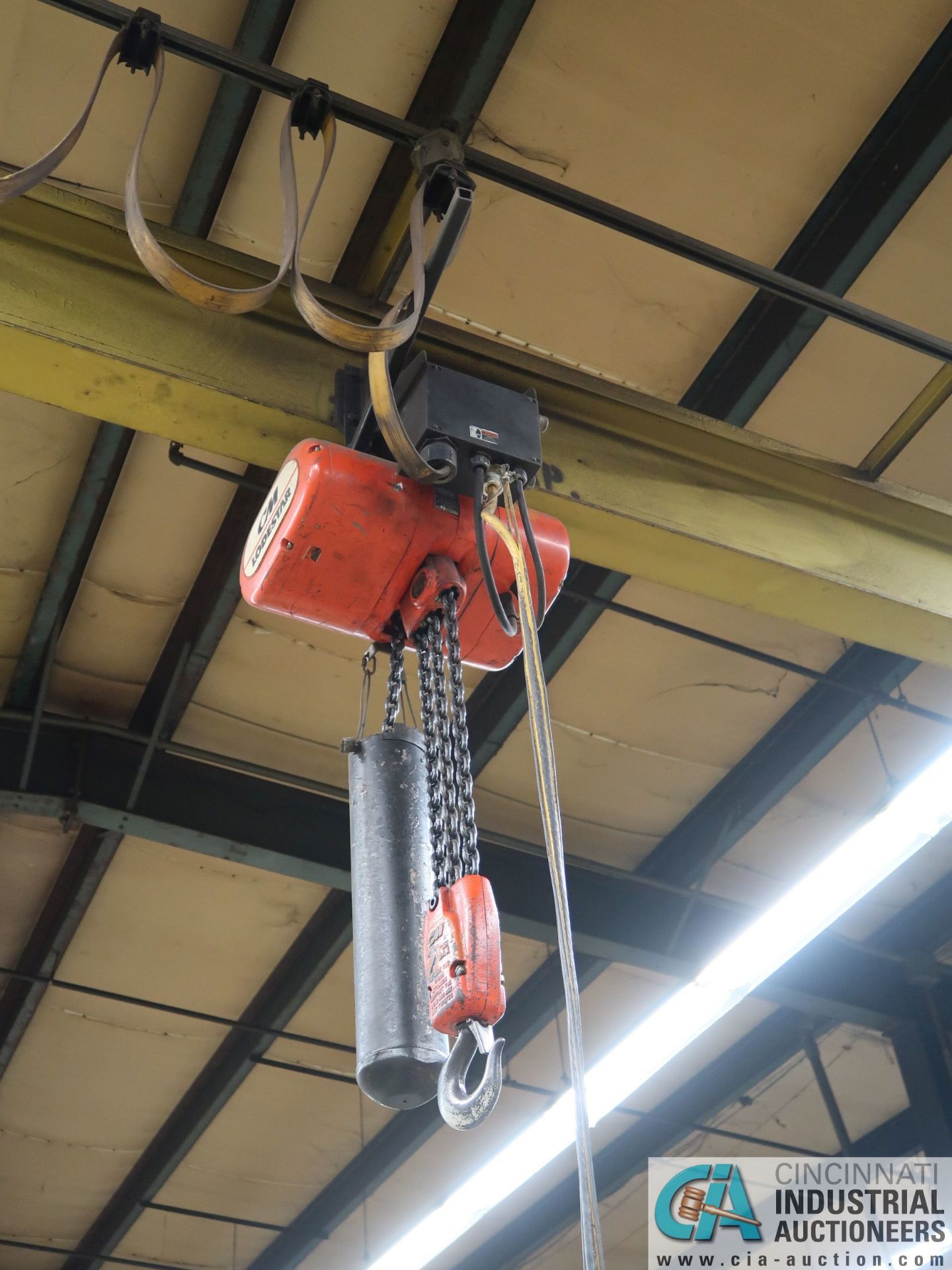 2 TON X 28' (APPROX.) SINGLE GIRDER TOP RUNNING OVERHEAD BRIDGE CRANE, 2 TON STAKO SYSTEM CHAIN - Image 5 of 6