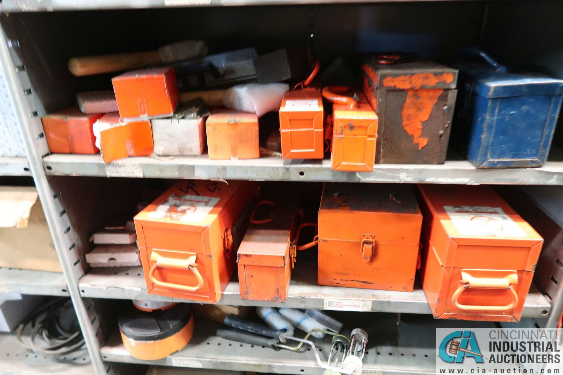 CONTENTS OF MAINTENANCE CRIB INCLUDING FILTERS, HARDWARE, MACHINE PARTS, LIGHTING, WIRE, - Image 40 of 58