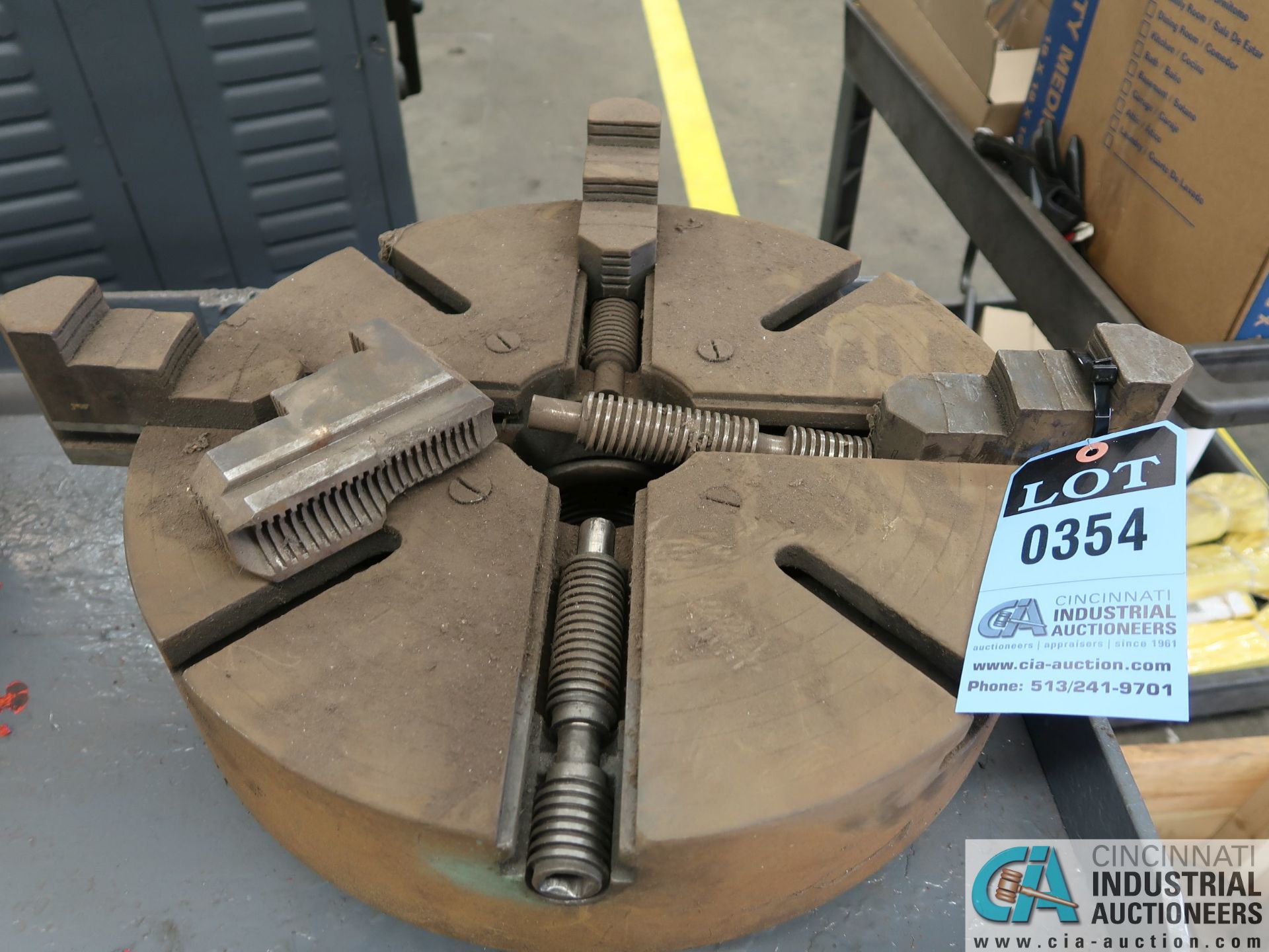 18" 4-JAW CHUCK