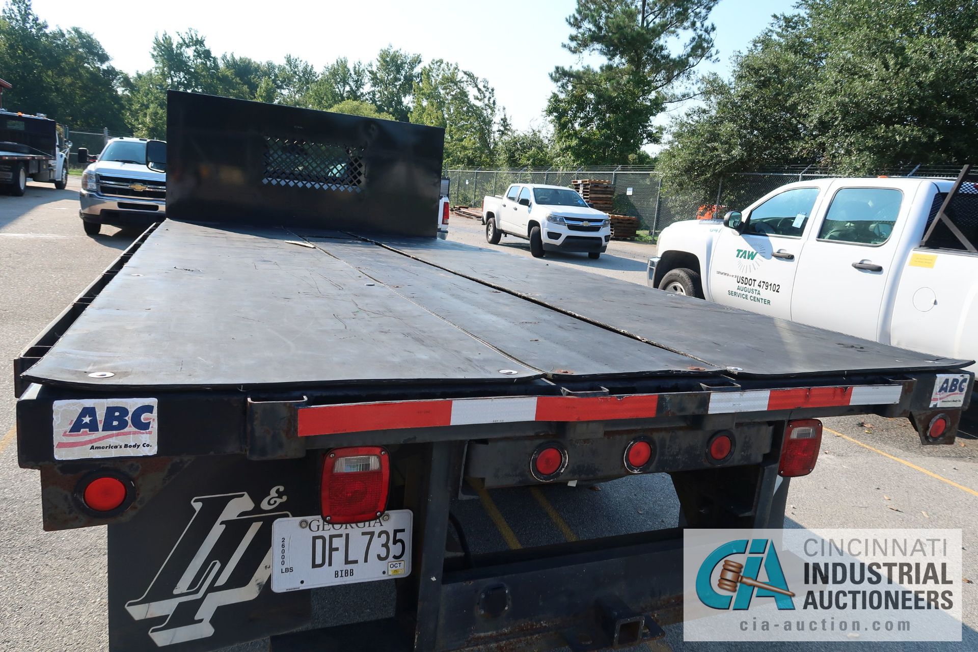 2013 DODGE RAM 5500 HEAVY DUTY DIESEL 16' FLAT BED TRUCK; VIN # 3C7WRMDL4DG538667, 6.7 LITER CUMMINS - Image 5 of 7