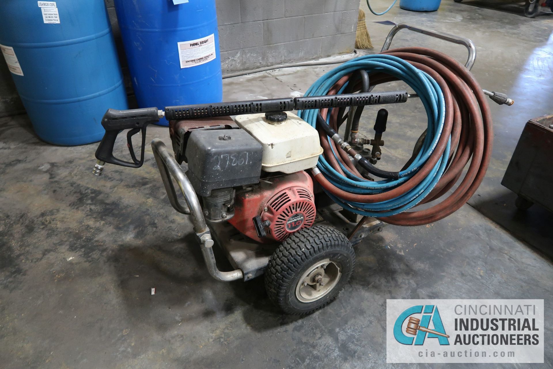 GASOLINE POWERED PORTABLE PRESSURE WASHER WITH 11 HP HONDA GX340 MOTOR - Image 2 of 2