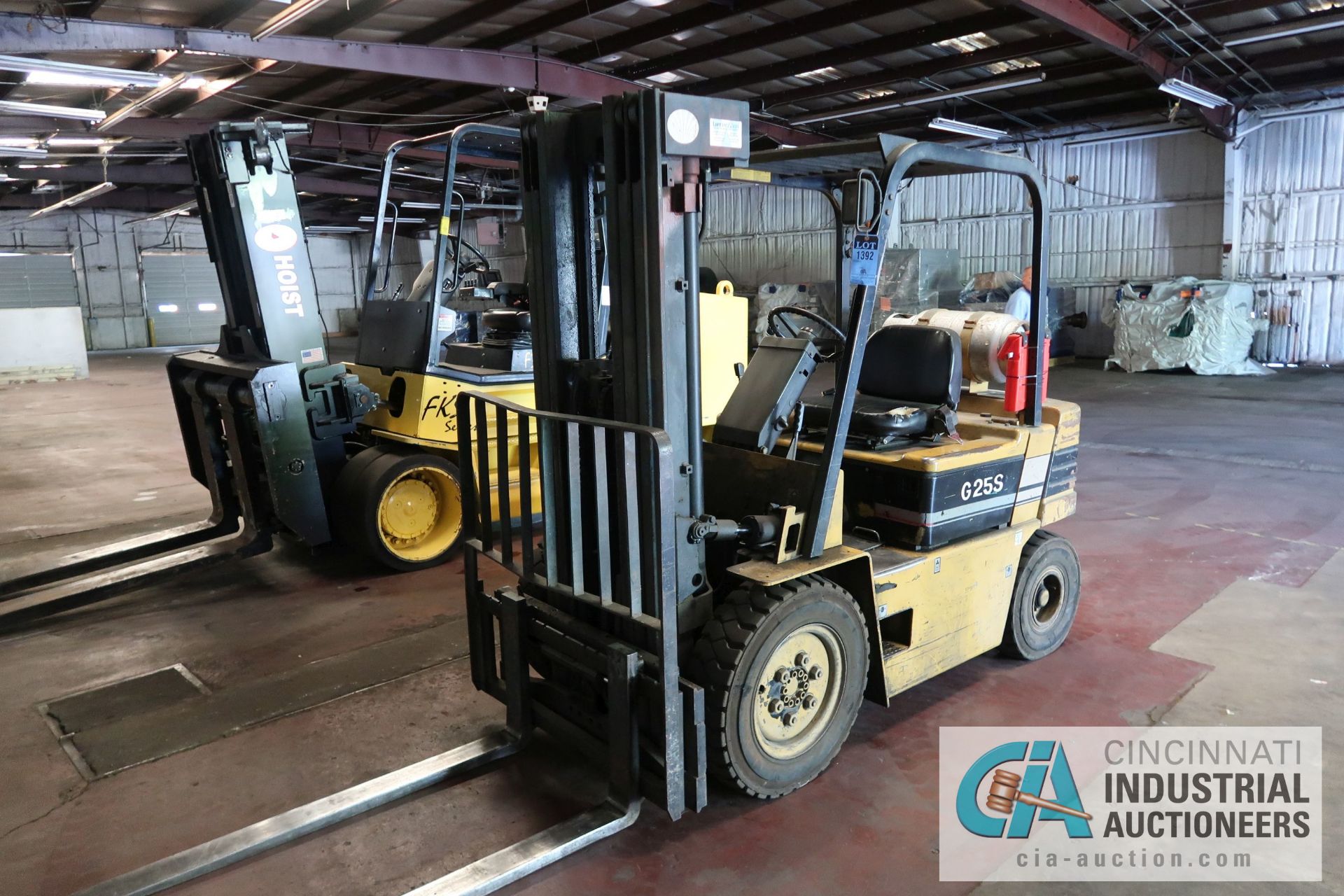 **5,000 Lb Daewoo Model FG25S-2 LP Gas Pneumatic Tire Lift Truck; S/N 12-08048**LOCATED OFFSITE**