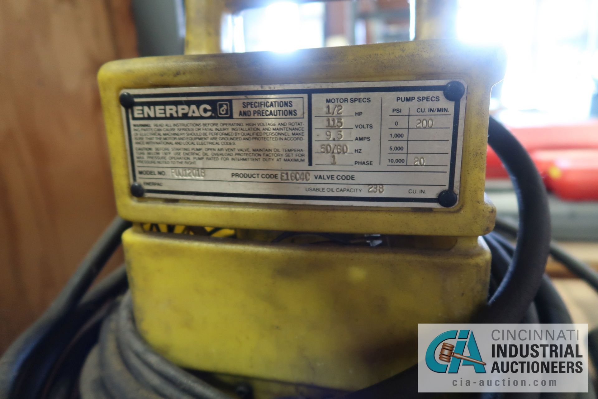 ENERPAC MODEL PUJ12018 HYDRAULIC PUMP - Image 2 of 2