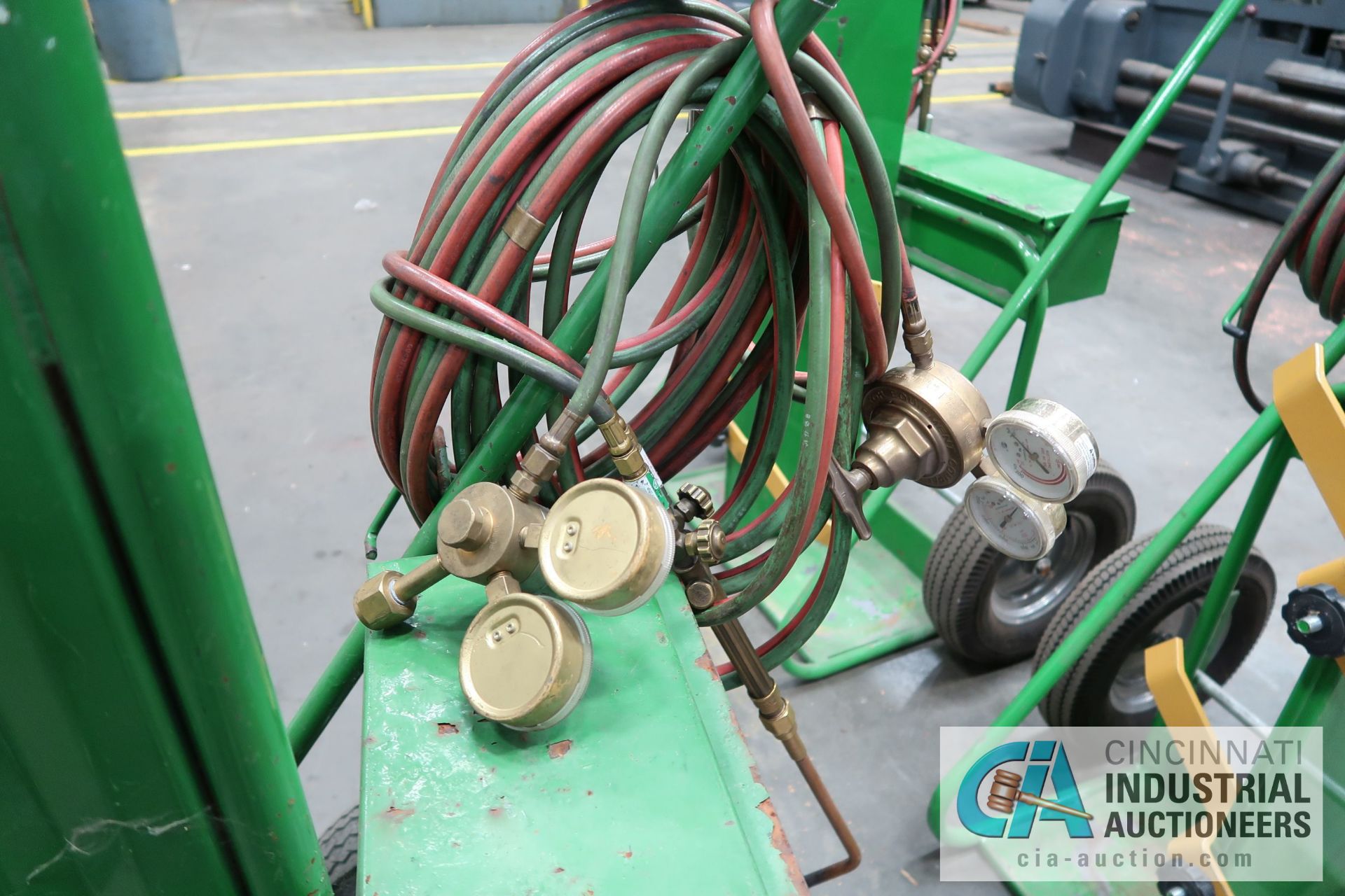 ACETYLENE CART WITH HOSE AND GAGES - Image 3 of 3