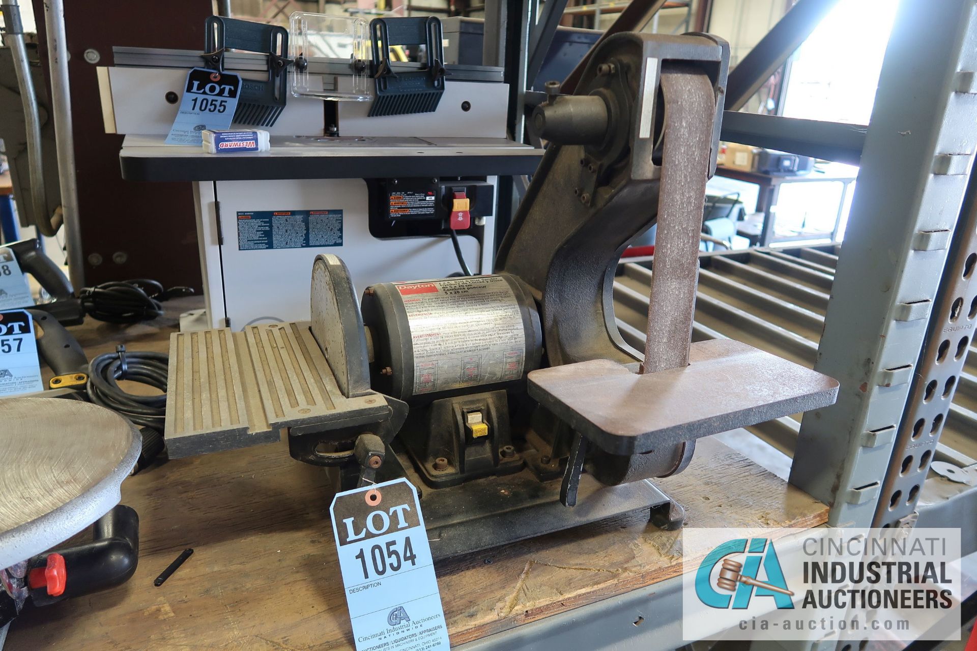 2" X 8" DAYTON BELT / DISC SANDER