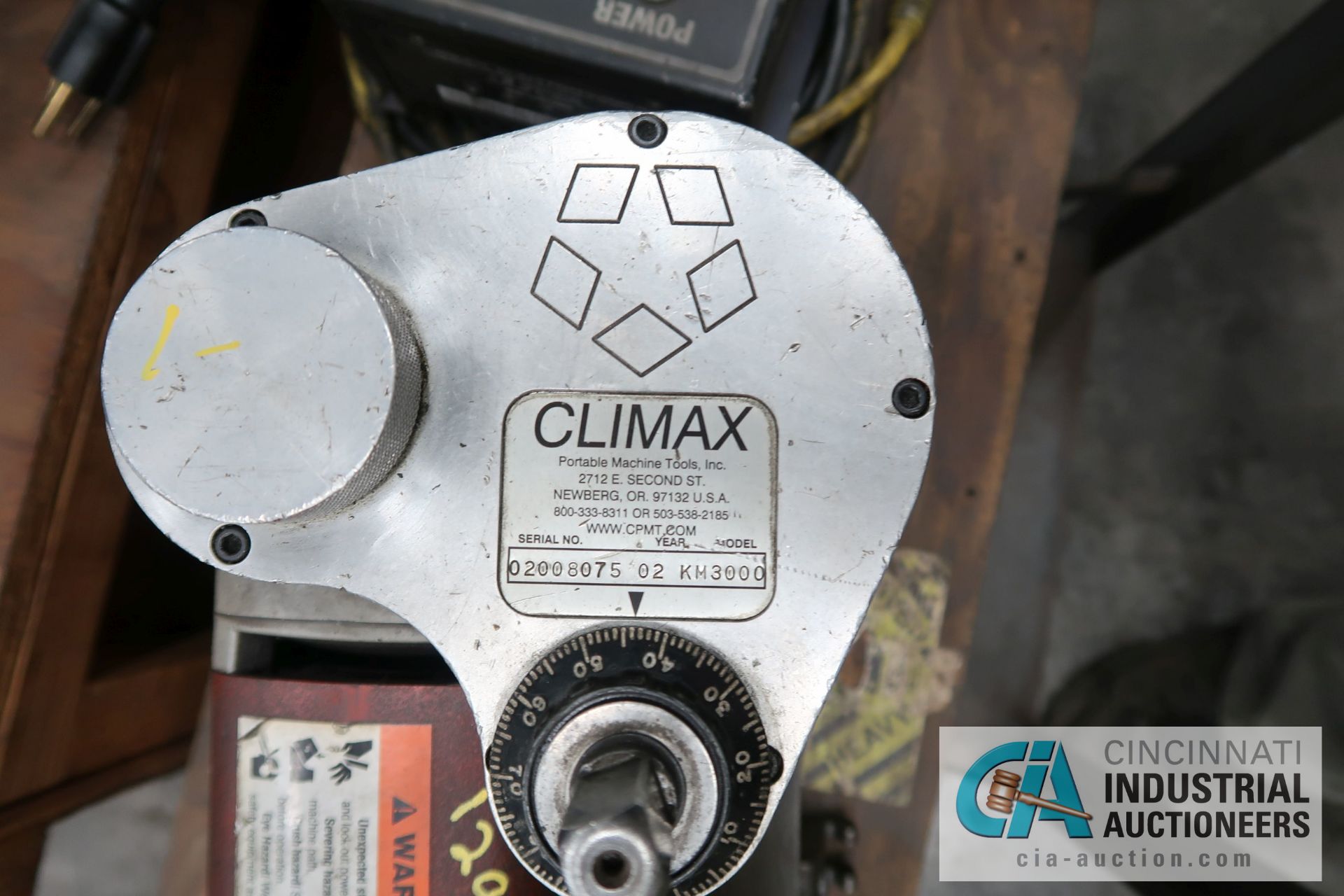 CLIMAX MODEL KM3000 PORTABLE KEYWAY MILL - Image 3 of 5