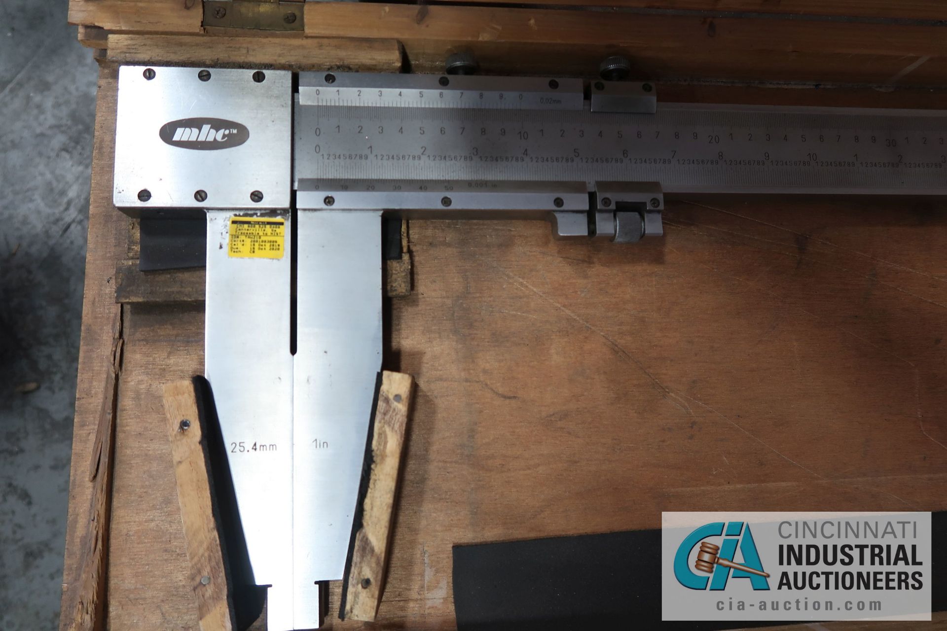 60" MHC VERNIER CALIPER - Image 2 of 2