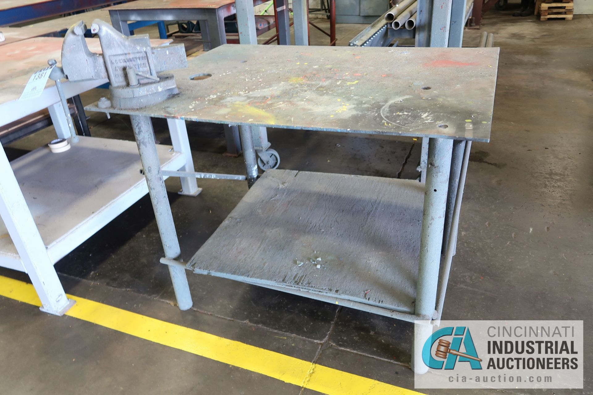 HEAVY DUTY STEEL TABLES - Image 2 of 4