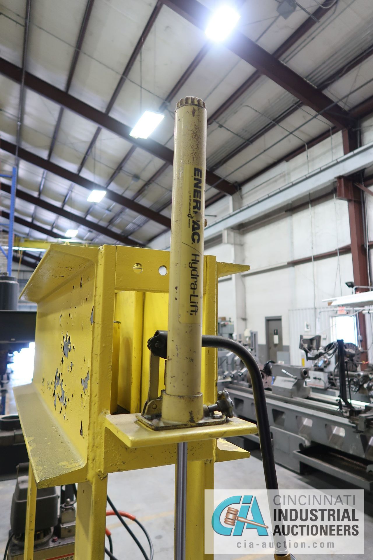 100 TON ENERPAC HYDRAULIC H FRAME PRESS WITH SIMPLEX POWER UNIT - Image 4 of 5