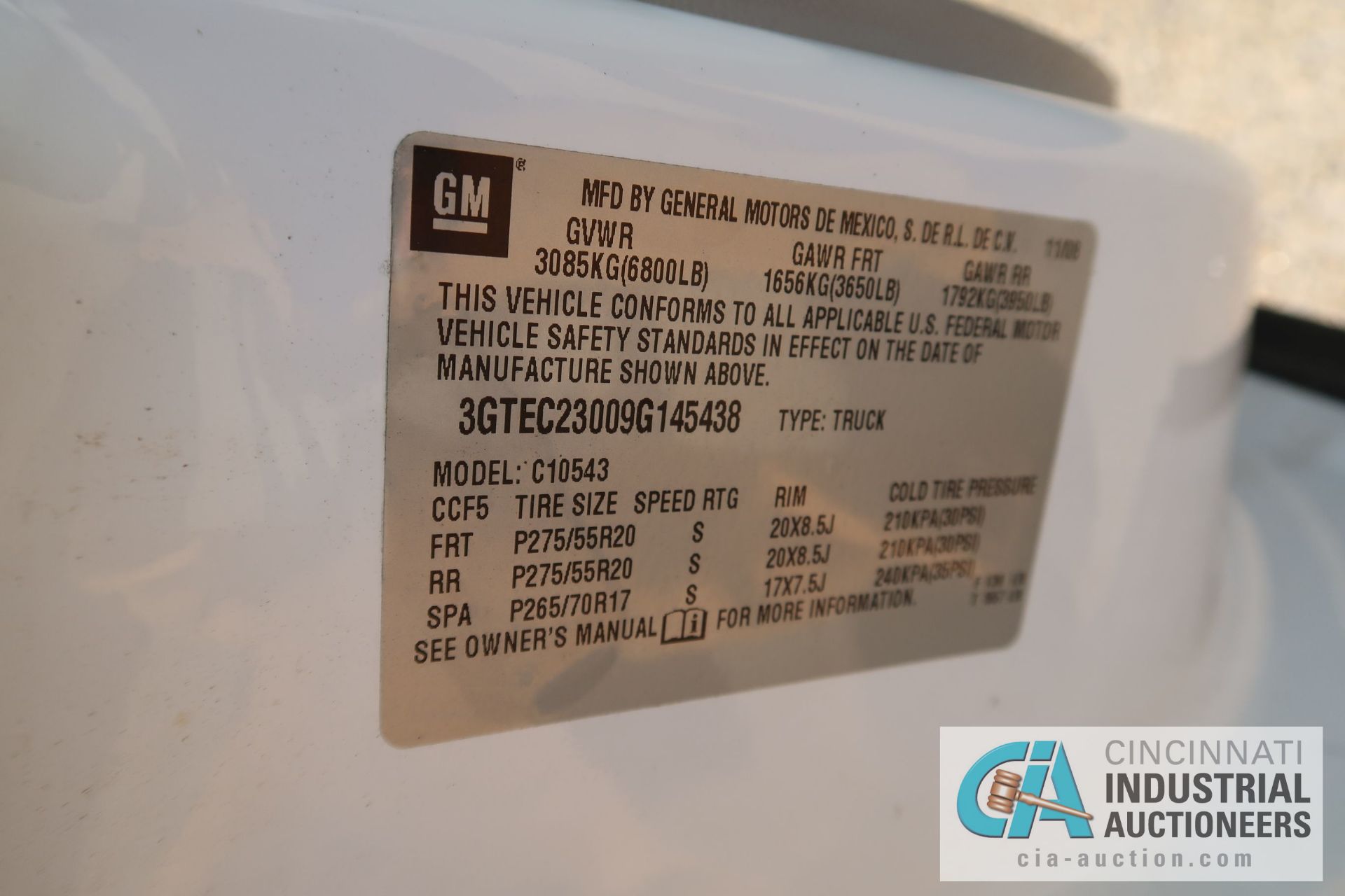 2009 GMC SIERRA QUAD CAB PICKUP TRUCK; VIN # 3GTEC23009G145438, VORTEC V-8 GASOLINE ENGINE, - Image 7 of 7