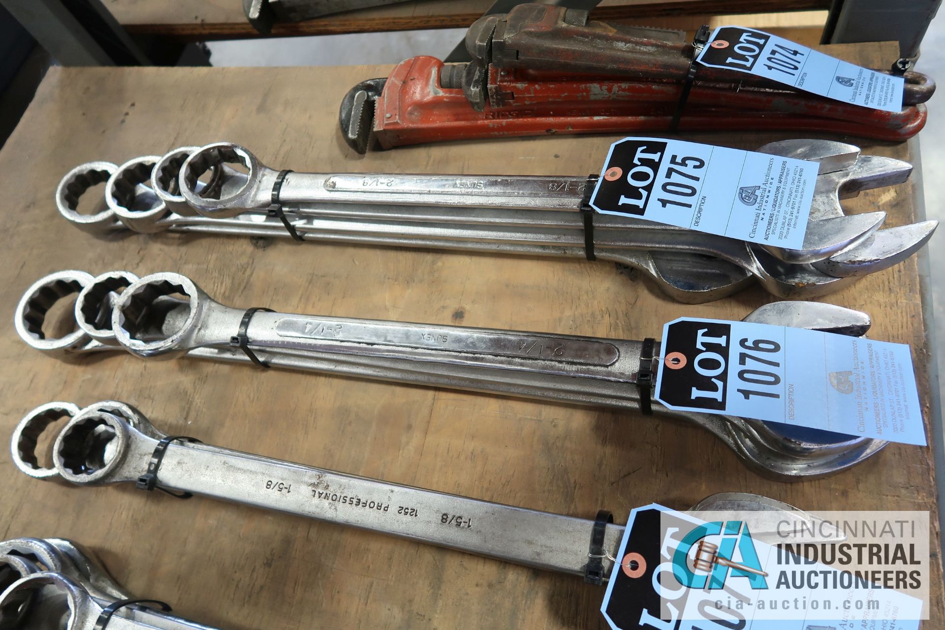 COMBINATION WRENCHES TO 2-1/4"