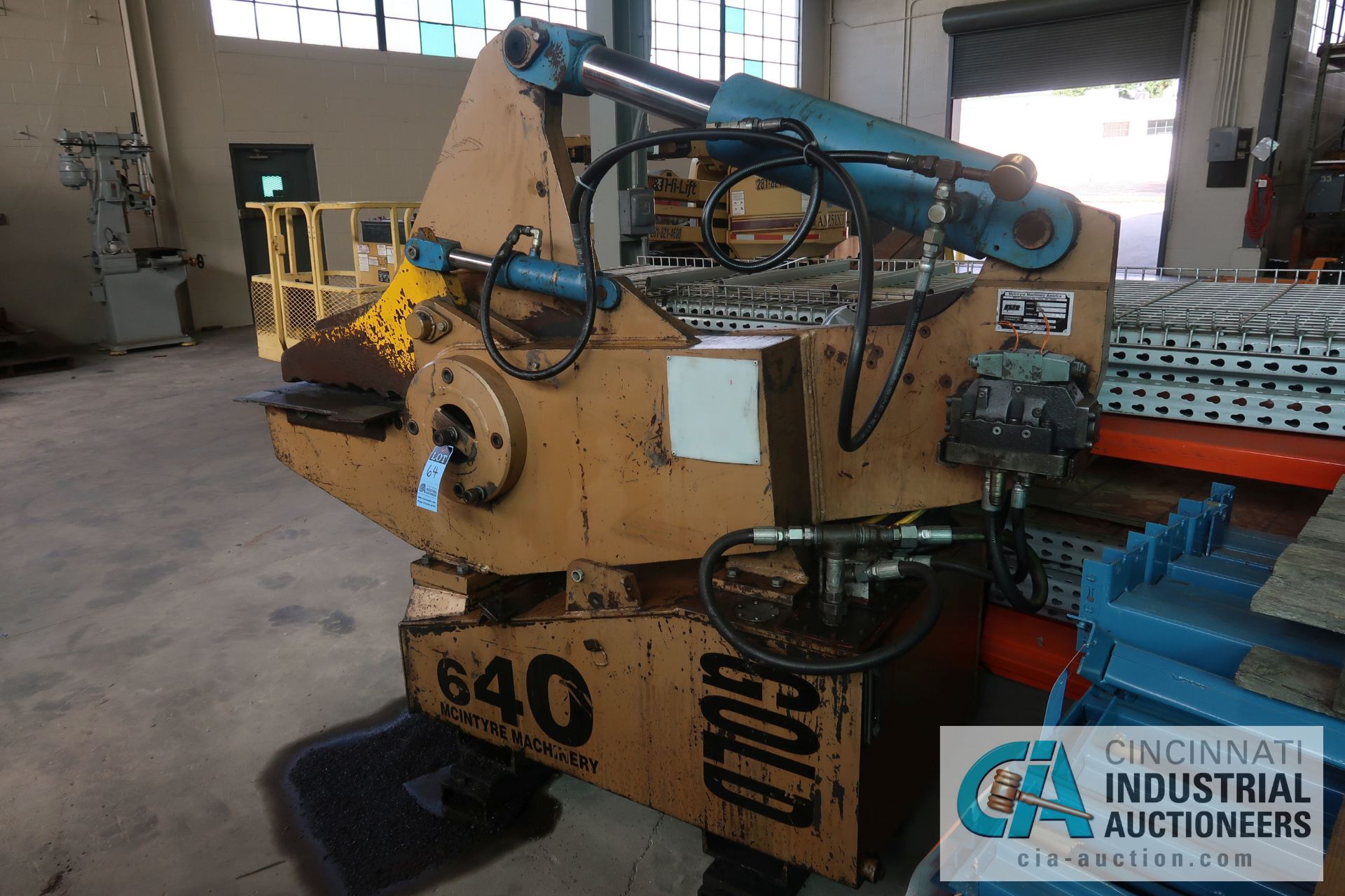 MCINTYRE MODEL 640 HEAVY DUTY HYDRAULIC ALLIGATOR SHEAR; S/N 273-00, 460 VOLT, 3 PHASE - Image 2 of 8