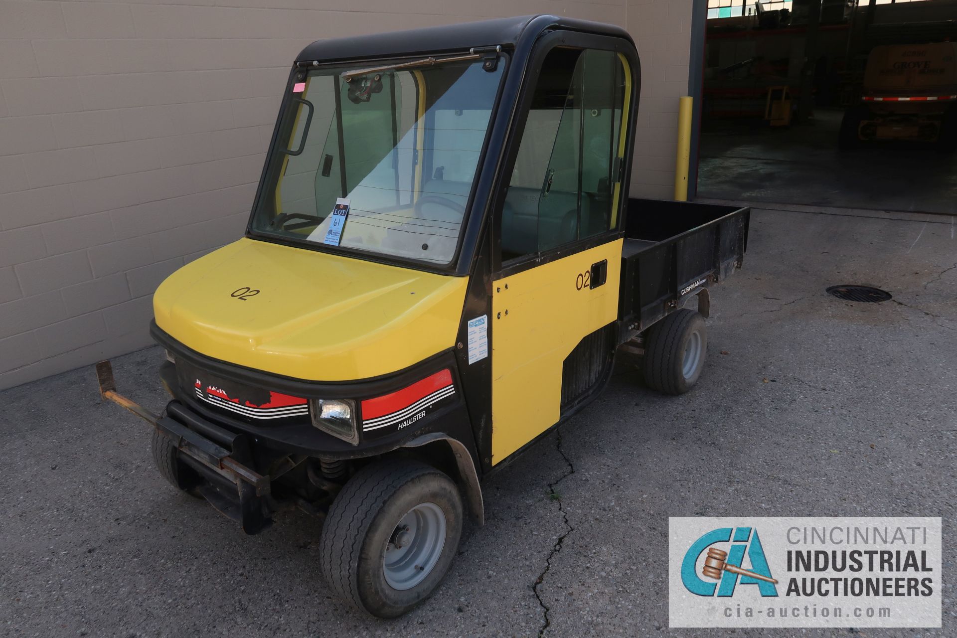 CUSHMAN MODEL 84058 HAULSTER GAS POWERED UTILITY VEHICLE; S/N 840580001719, 5-SPEED TRANSMISSION,