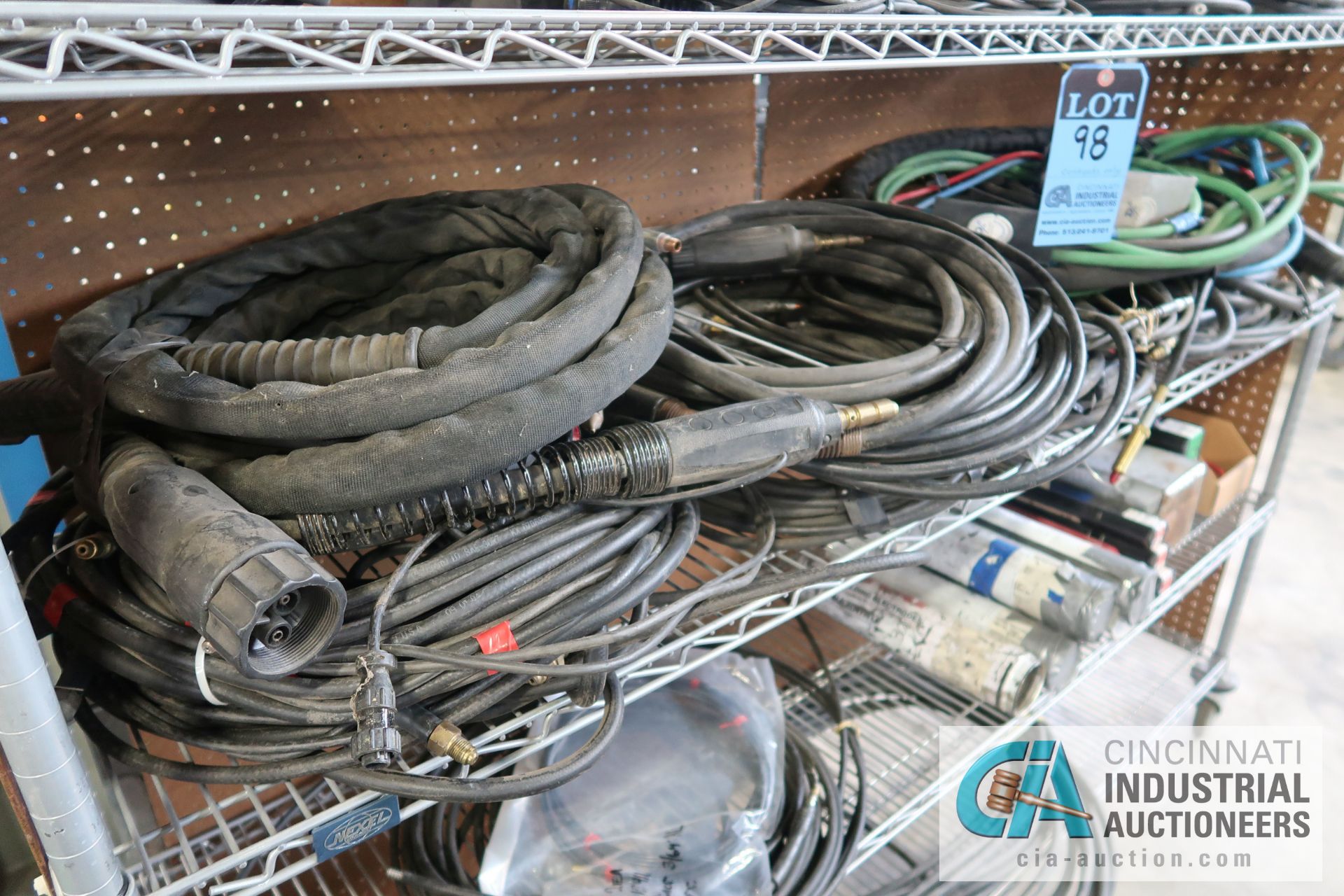 (LOT) MISCELLANEOUS WELDING WIRE FEED CONTROLS, MIG GUNS WITH HOSE AND OTHER WIRE FEED AND WELDING - Image 2 of 4
