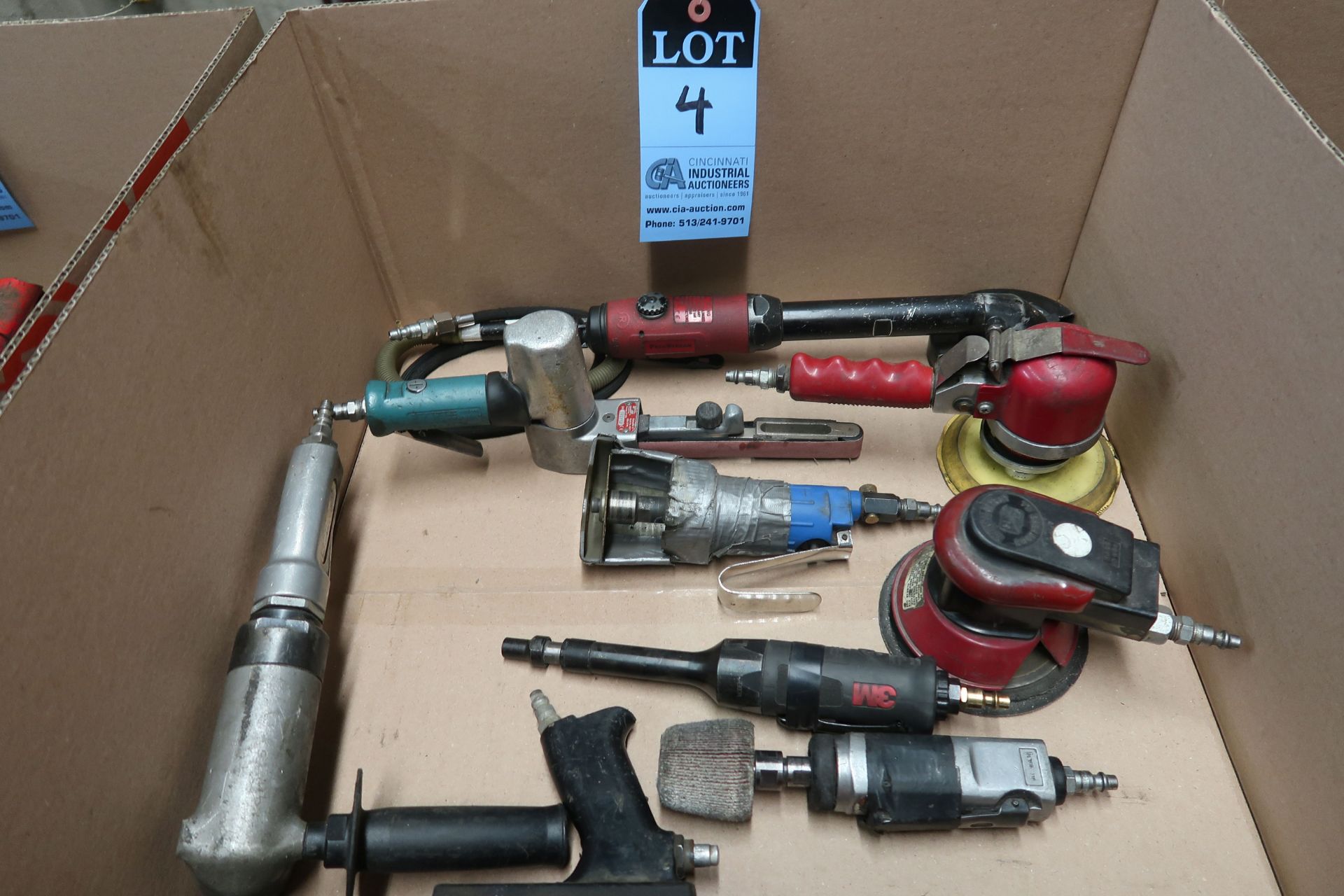 (LOT) MISCELLANEOUS PNEUMATIC HAND TOOLS