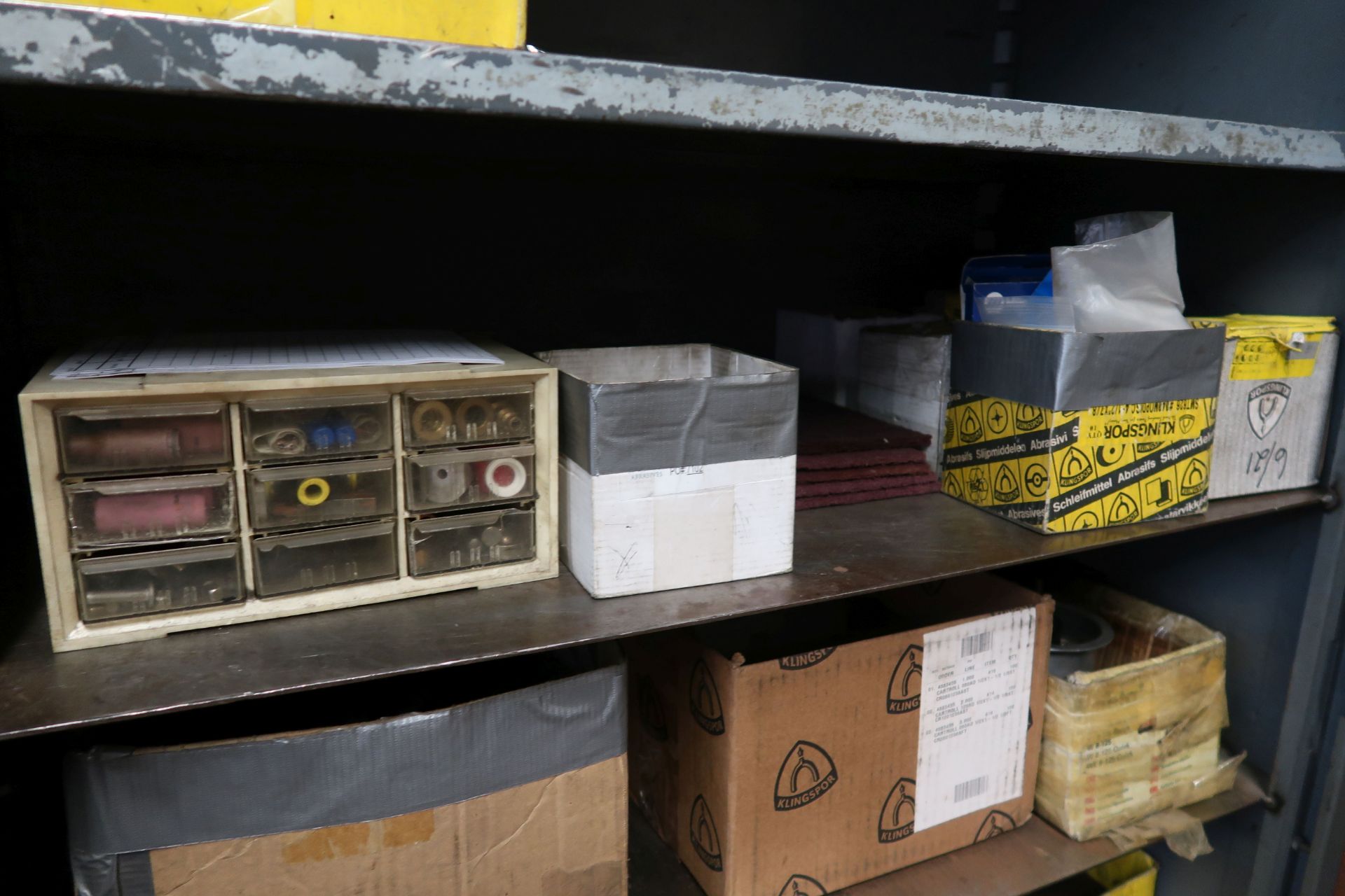 (LOT) MISCELLANEOUS ABRASIVE WHEELS AND DISC WITH STORAGE CABINET - Image 2 of 4