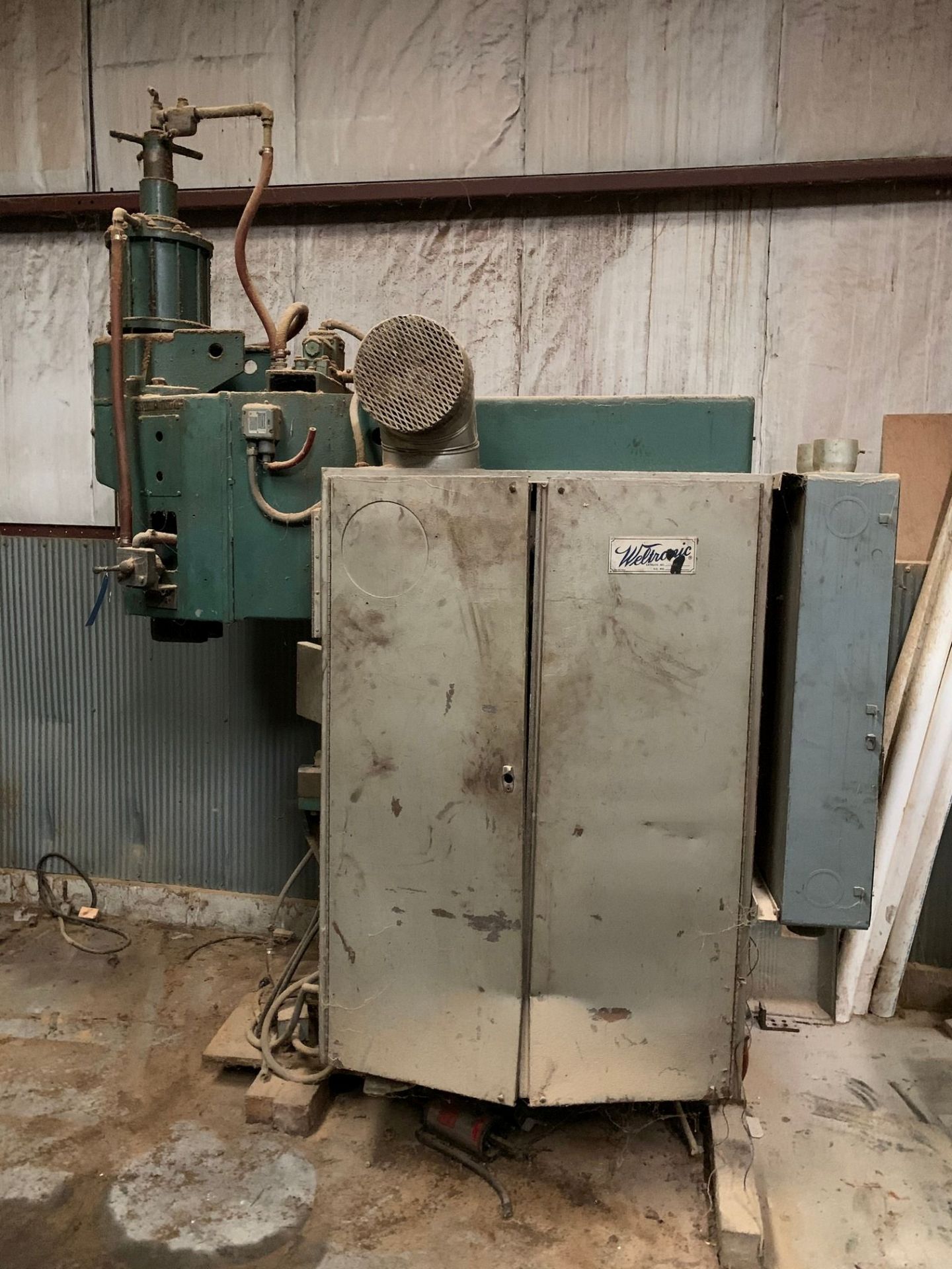 TAYLOR WINFIELD 200 KVA SPOT WELDER **MISSING ARMS**