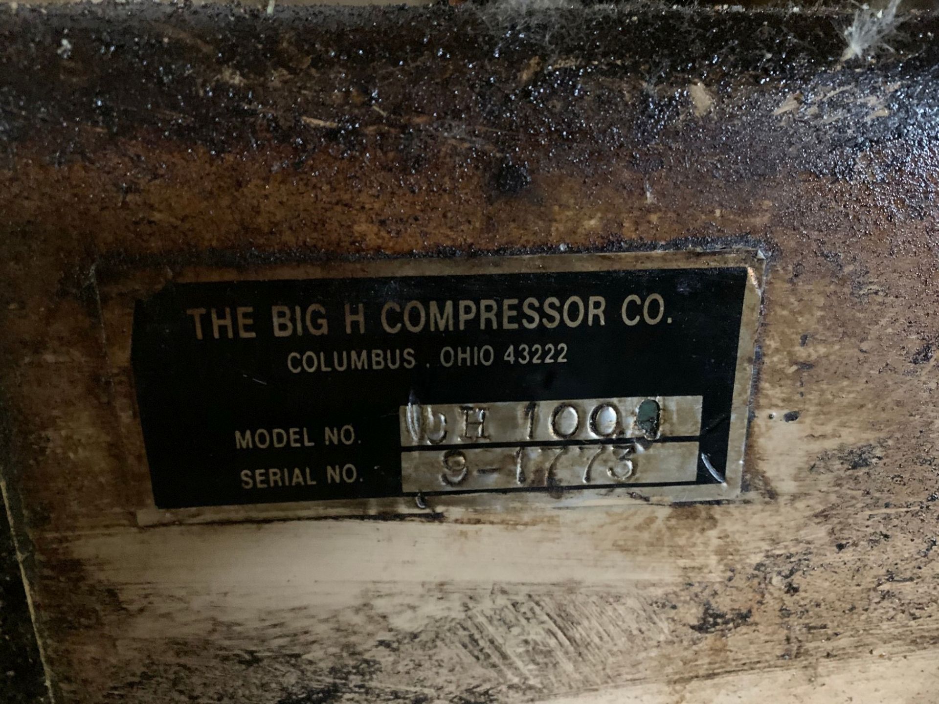 10 HP BIG H MODEL CH-1000 HORIZONTAL TANK AIR COMPRESSOR - Image 2 of 3