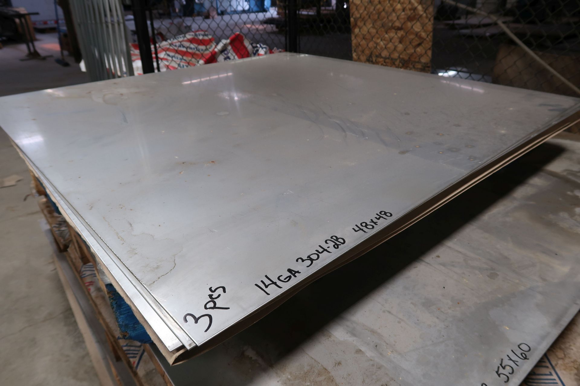 (LOT) (9) TOTAL MISCELLANEOUS SIZE STAINLESS STEEL SHEETS - (3) PIECES 438" X 48" X 14 GA - Image 3 of 9