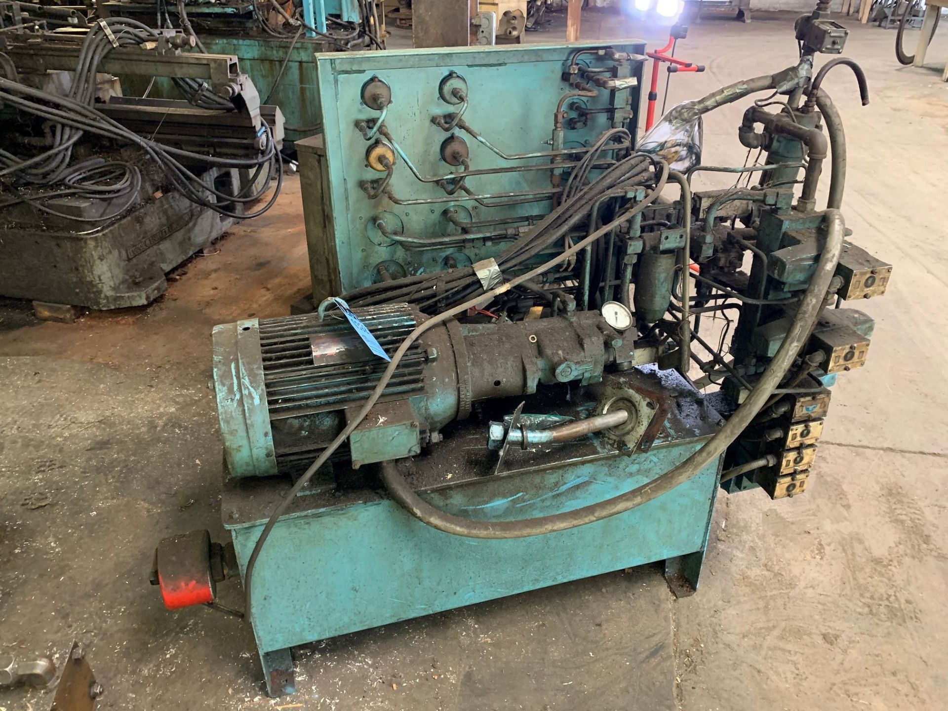 15 HP HALL MUNROE HYDRAULIC UNIT